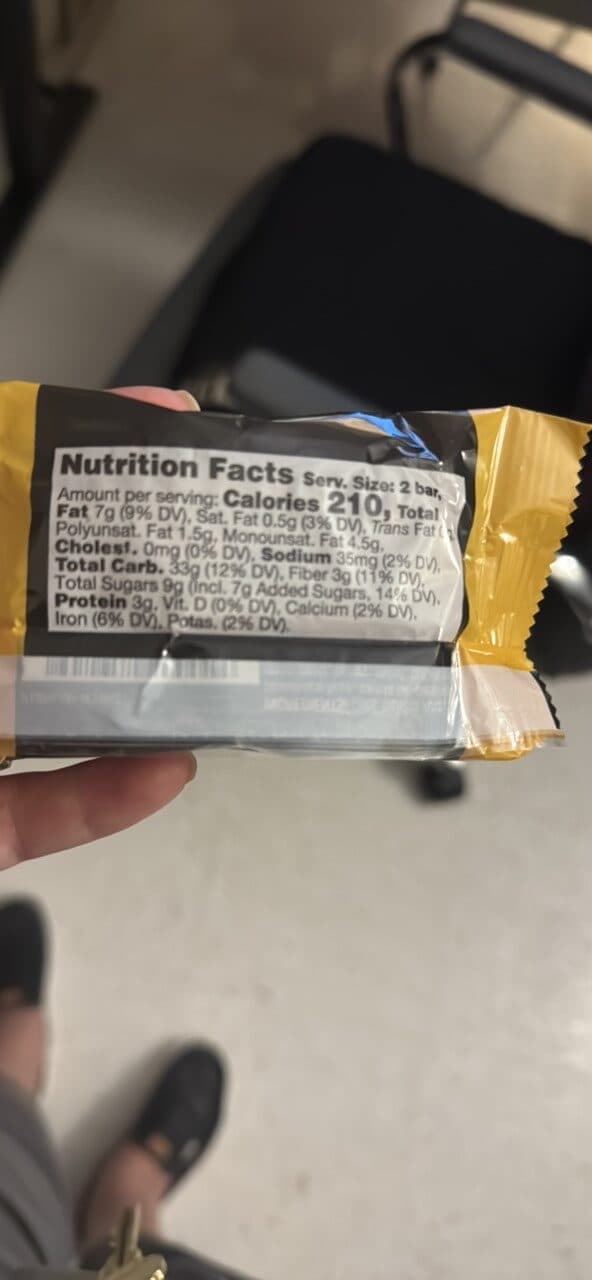 KIND BREAKFAST Honey Oat packshot