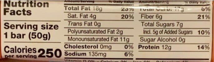 KIND Crunchy Peanut Butter packshot
