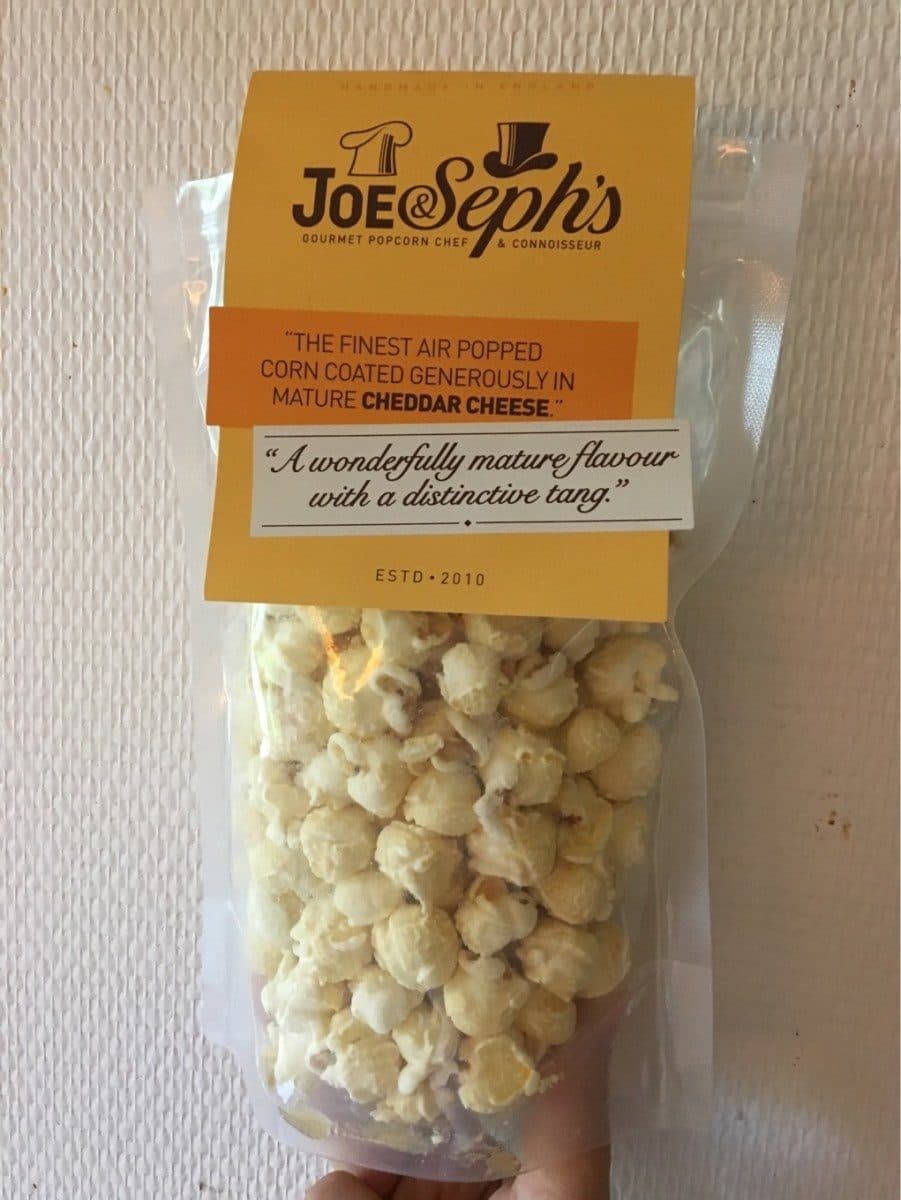 Open Food Facts Popcorn with Cheddar Cheese packshot