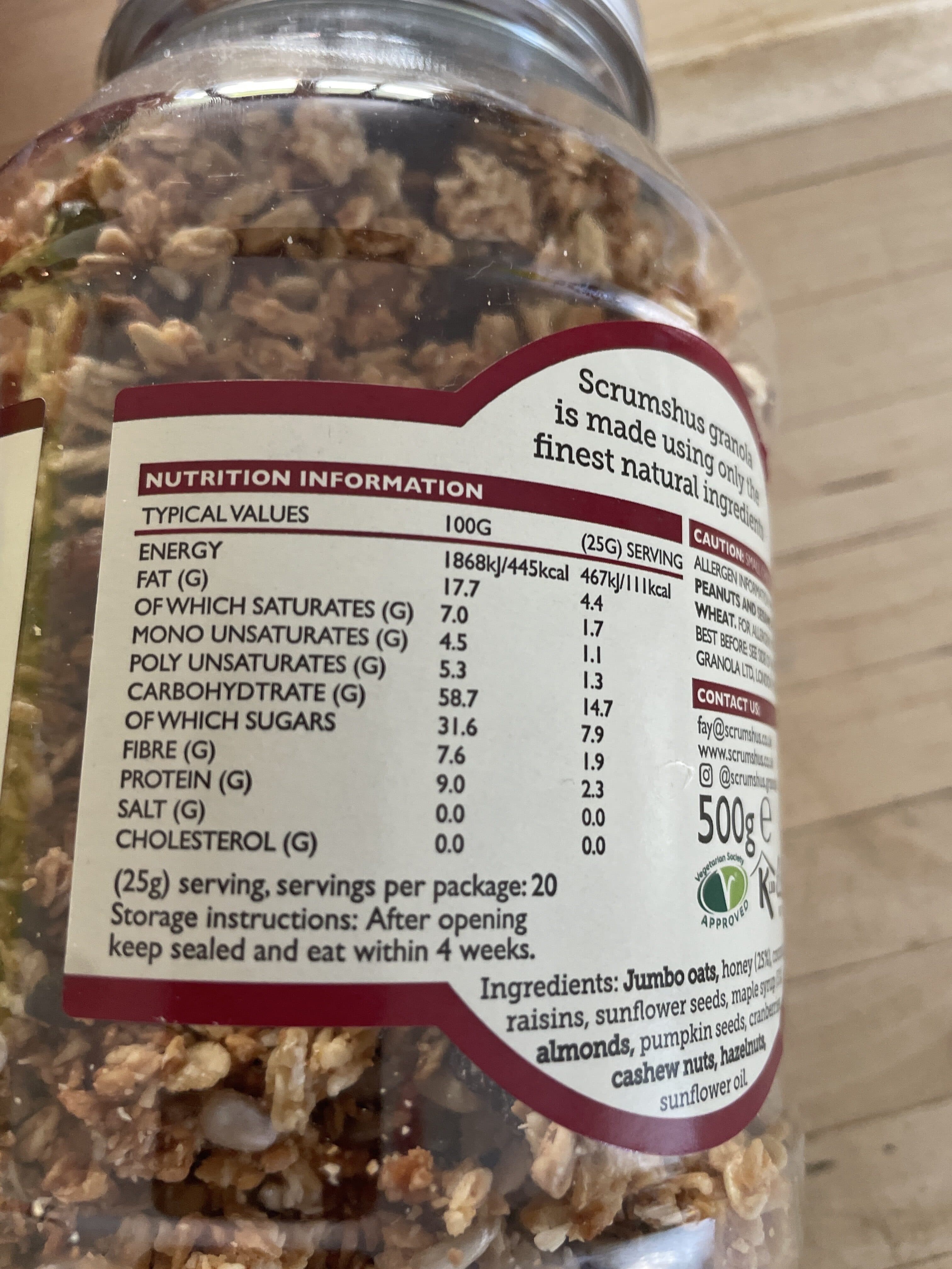Scrumshus Scrumshus the Premium Granola packshot