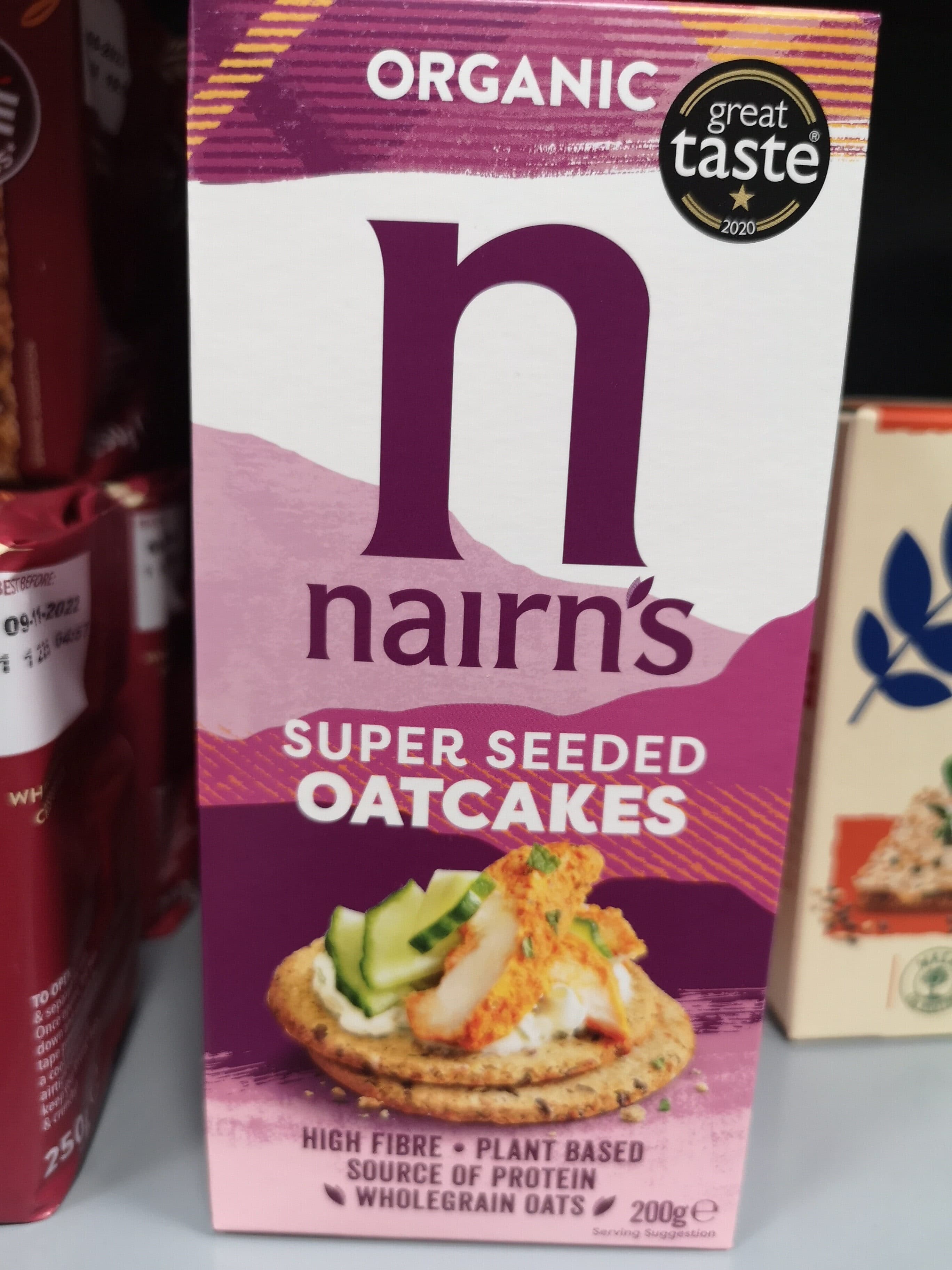 nairn's Super Seeded Oatcakes packshot