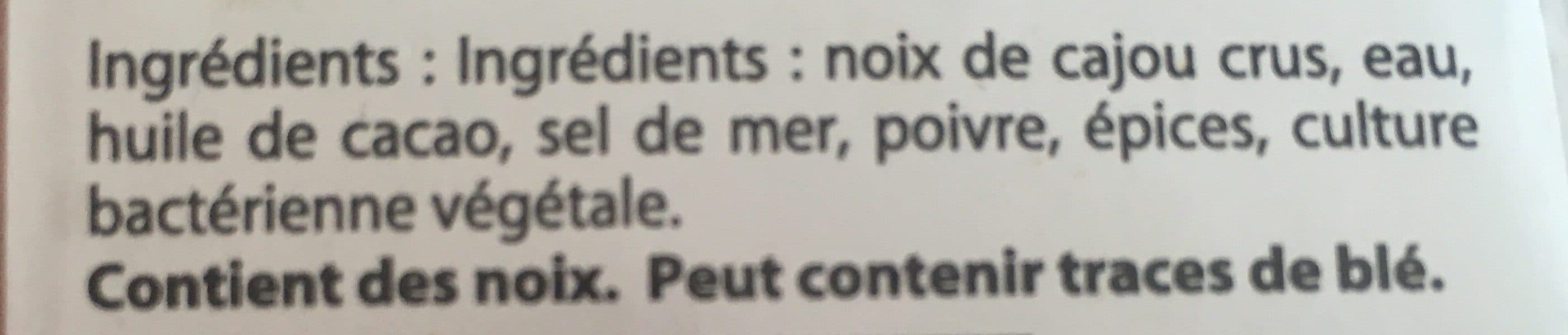 Open Food Facts Spécialité de noix de cajou fermentées - 3 poivres et ciboulette packshot