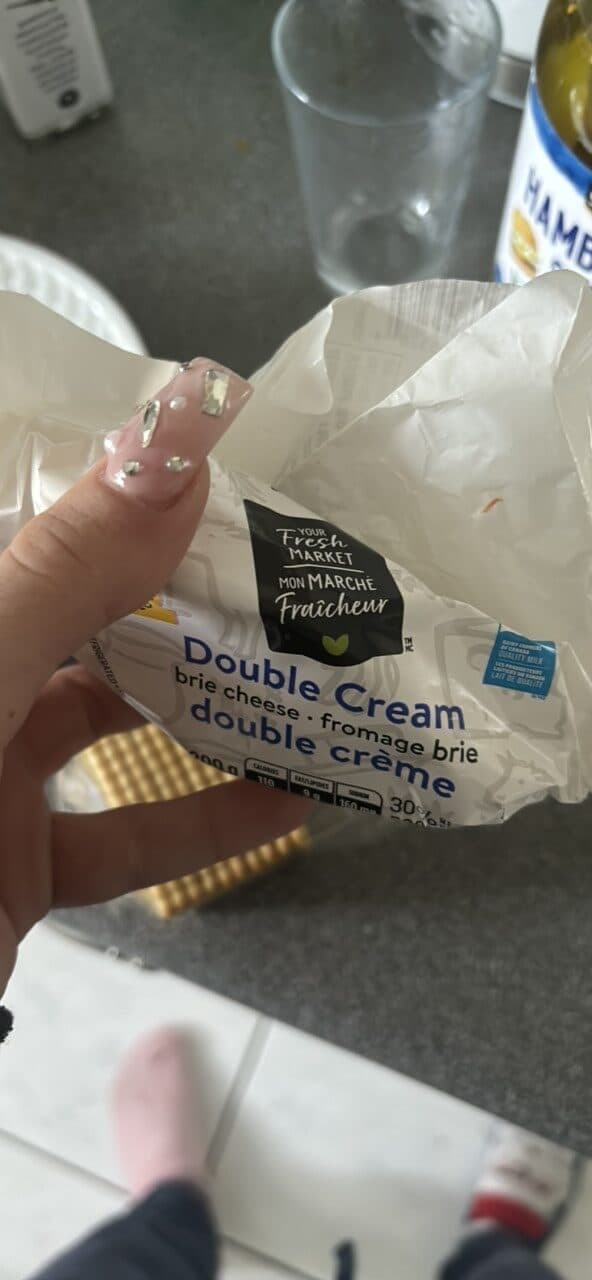 Your Fresh Market Fromage brie double crème packshot