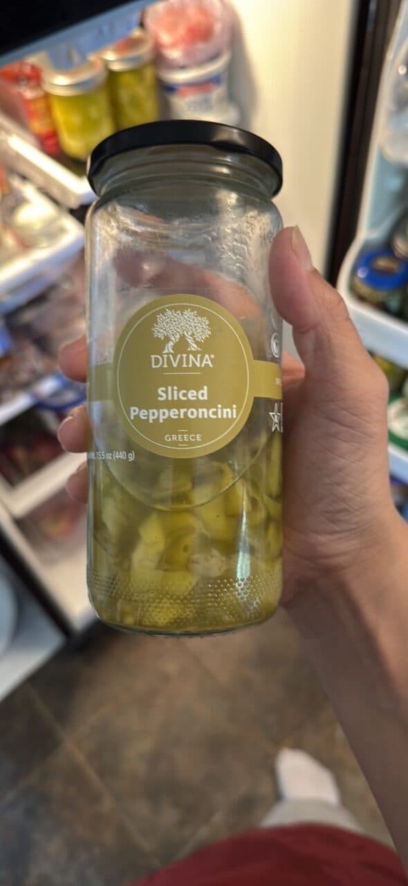 DIVINA Sliced Pepperoncini packshot