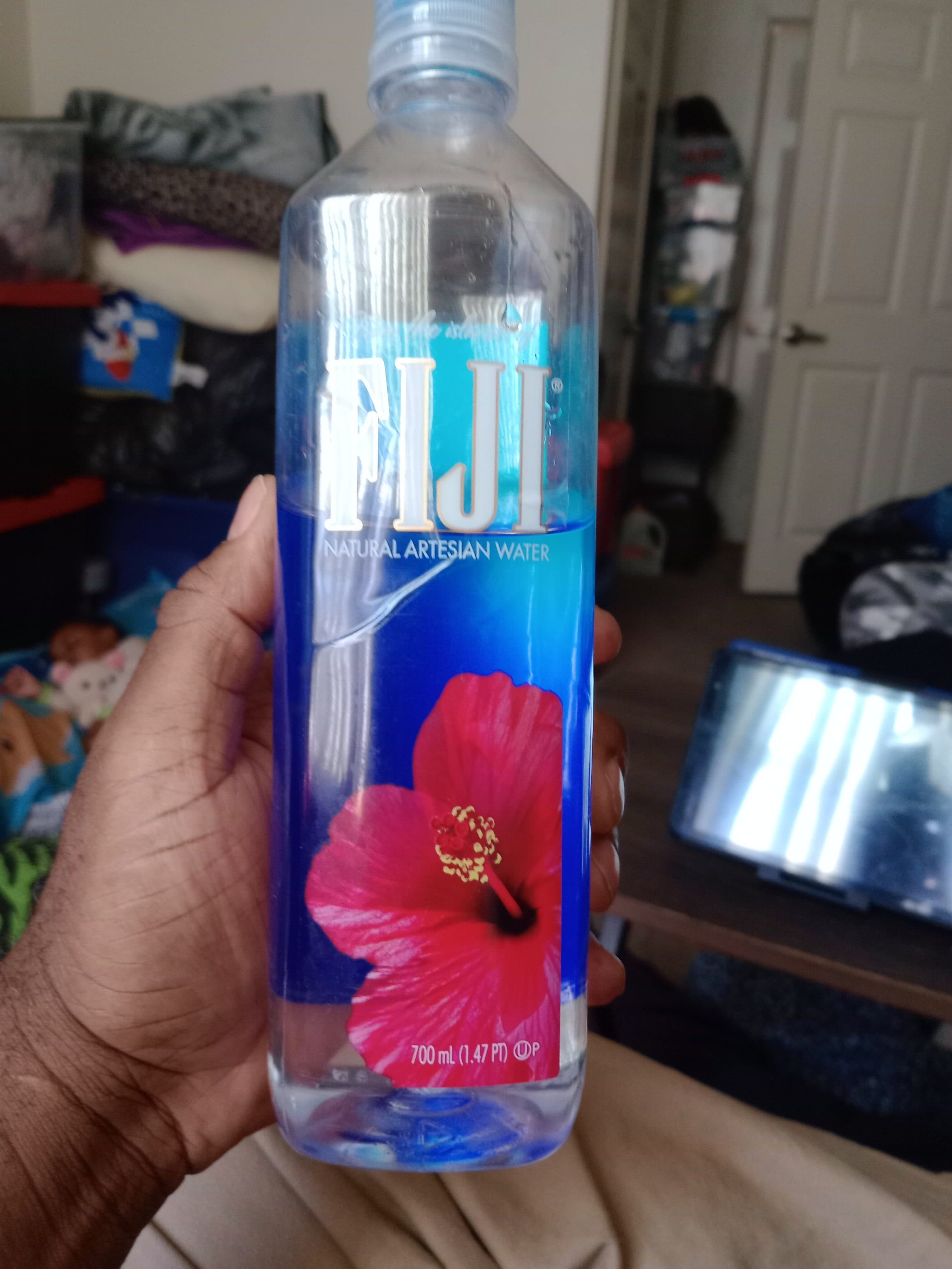 FIJI Natural Artesian Water packshot
