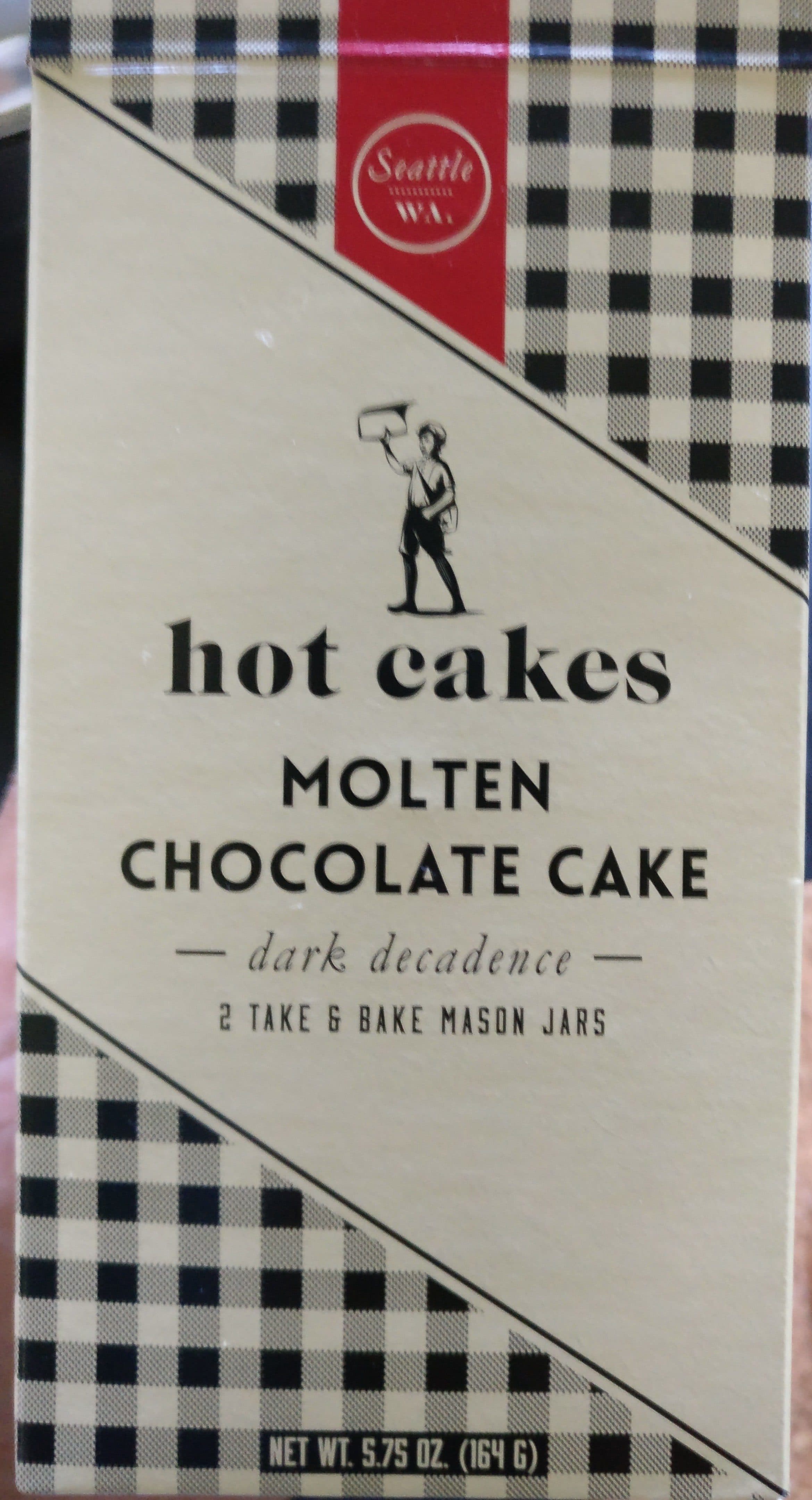 Hot cakes Molten Chocolate cake packshot