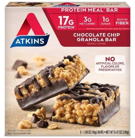 Atkins Chocolate chip granola protein-rich meal bar packshot