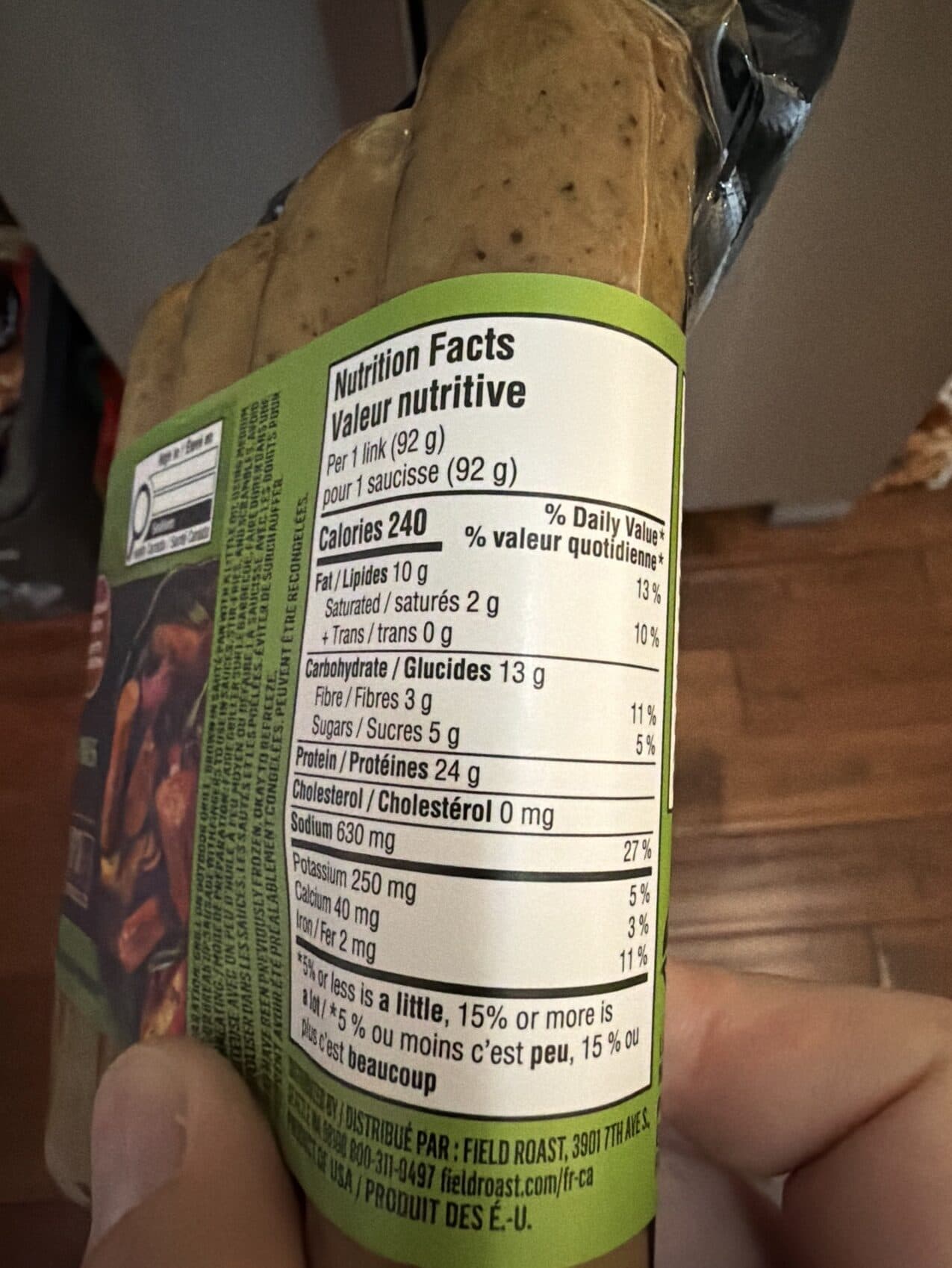 Field Roast Smoked Apple & Sage Plant-Based Sausages packshot