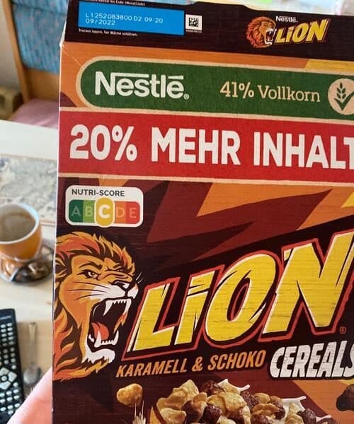 Nestle Lion packshot