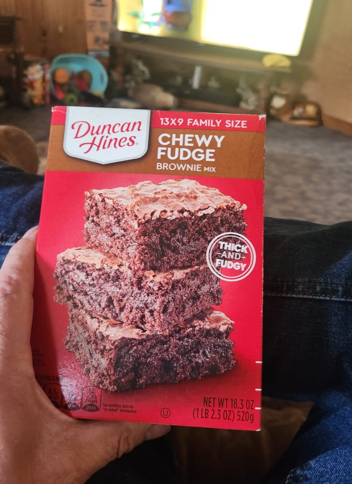 Duncan Hines Chewy Fudge Brownie Mix packshot