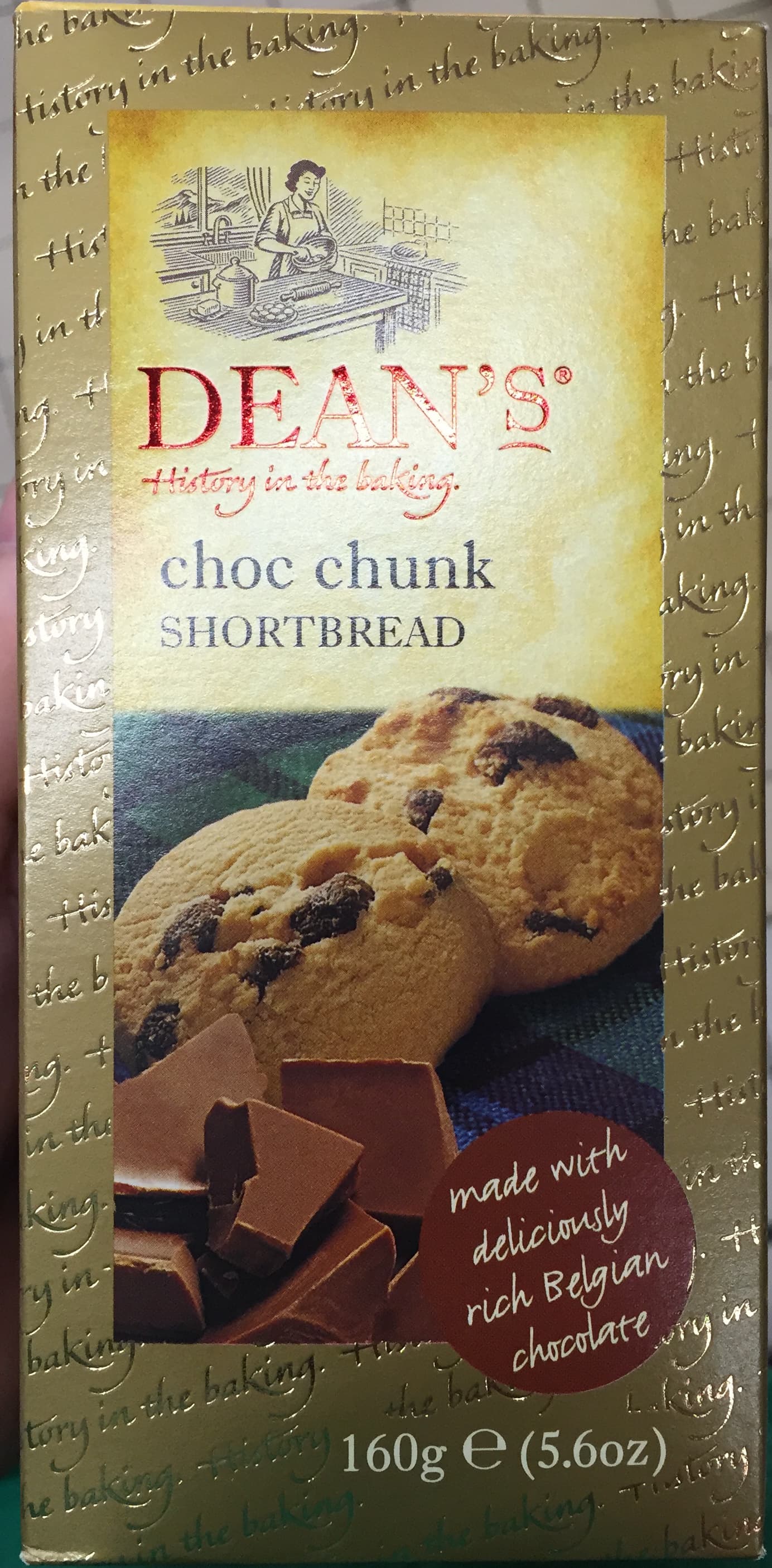 Dean's Choc Chunk Shortbread packshot