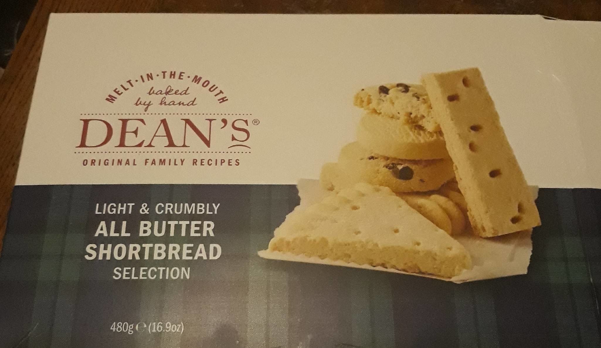 Dean's Dean's all butter shortbread packshot