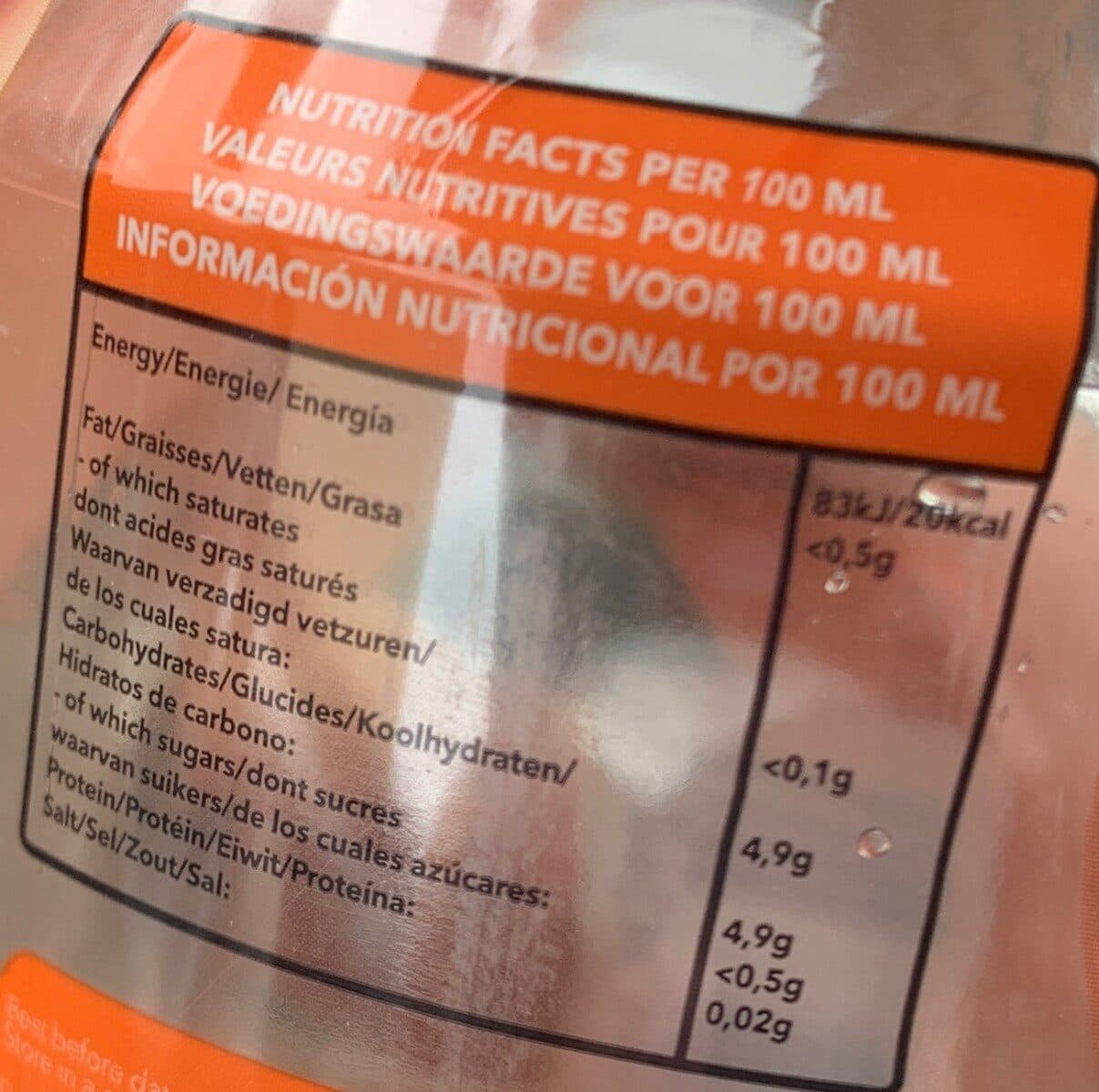 Pacha Sparkling drink peach packshot