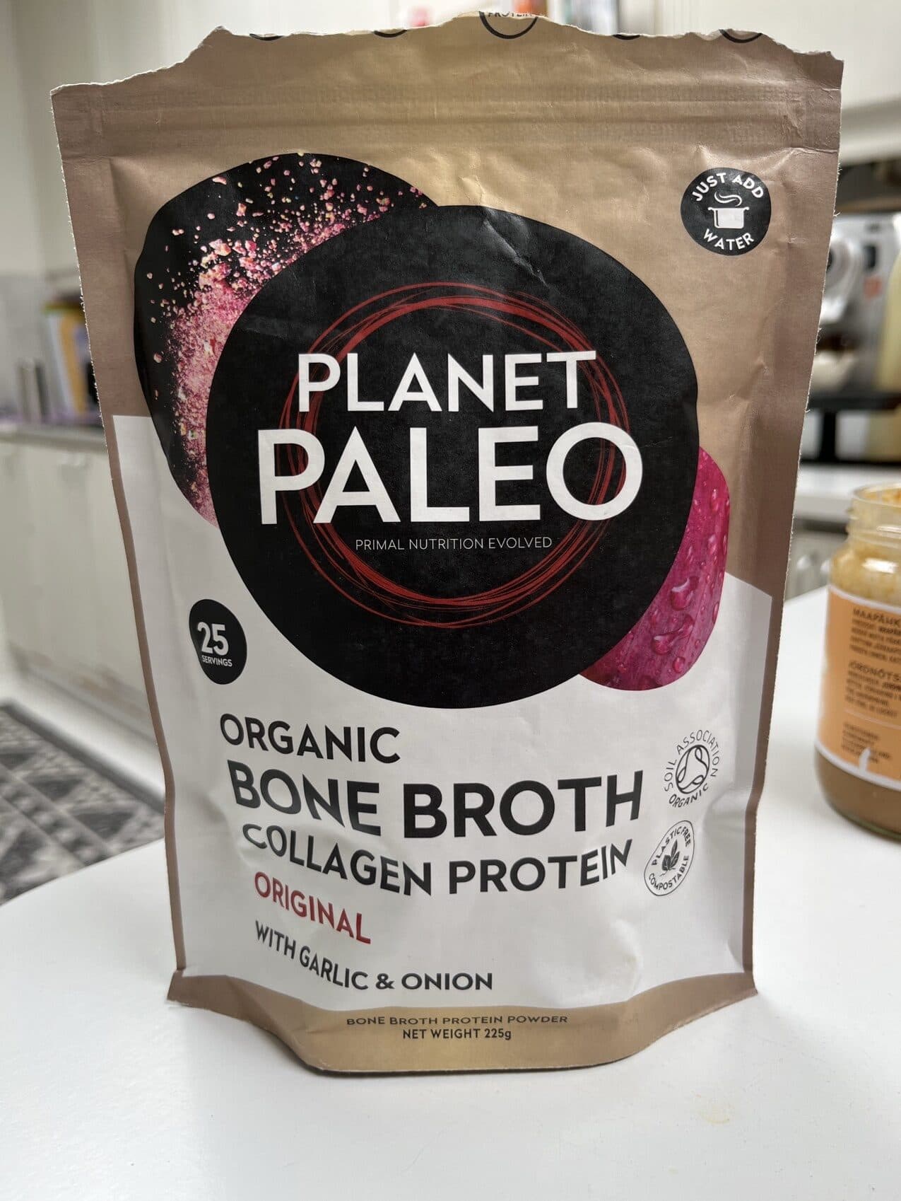 Planet Paleo Organic Bone Broth Garlic&onion packshot
