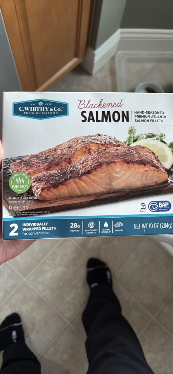 C.Wirthy & Co. Blackened Salmon packshot