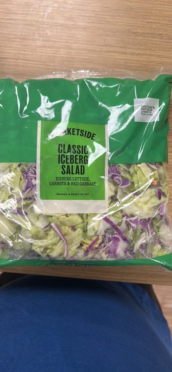 Marketside Classic Iceberg Salad packshot
