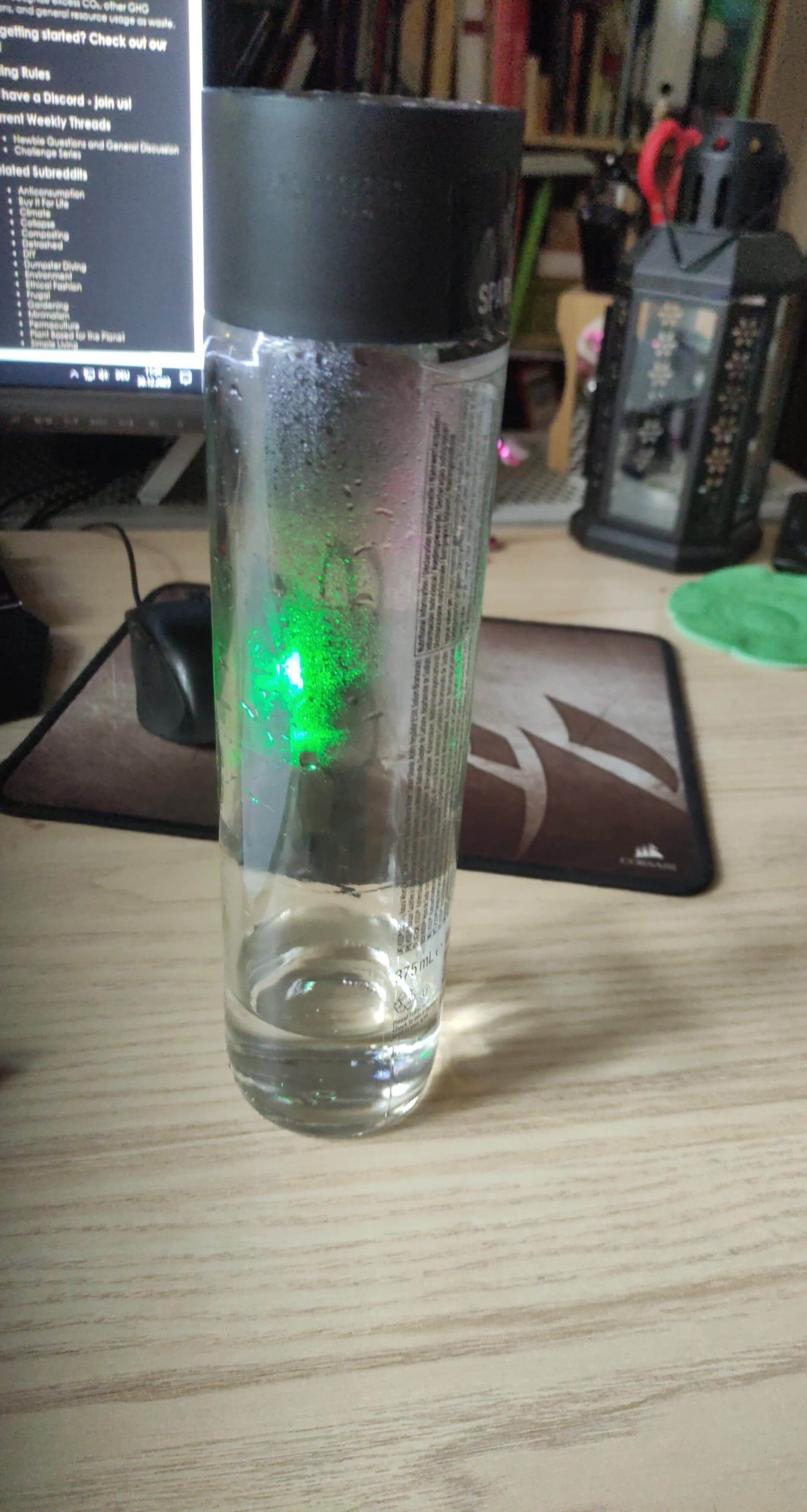 Voss Sparkling artesian water 2yrs prod packshot