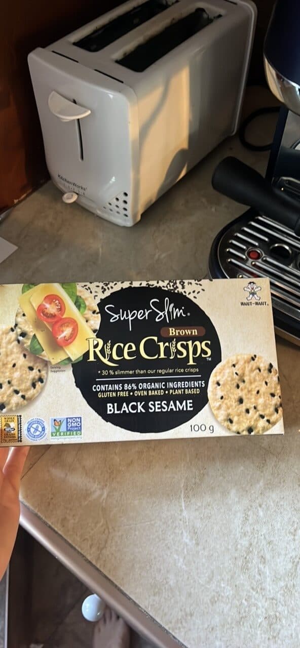 Super Slim Rice Crisps Black Sesame packshot