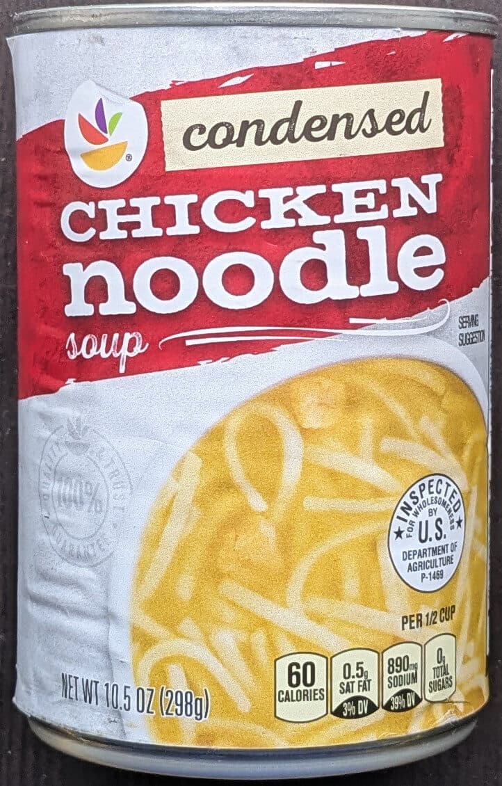 Giant Chicken noodle condensed soup packshot