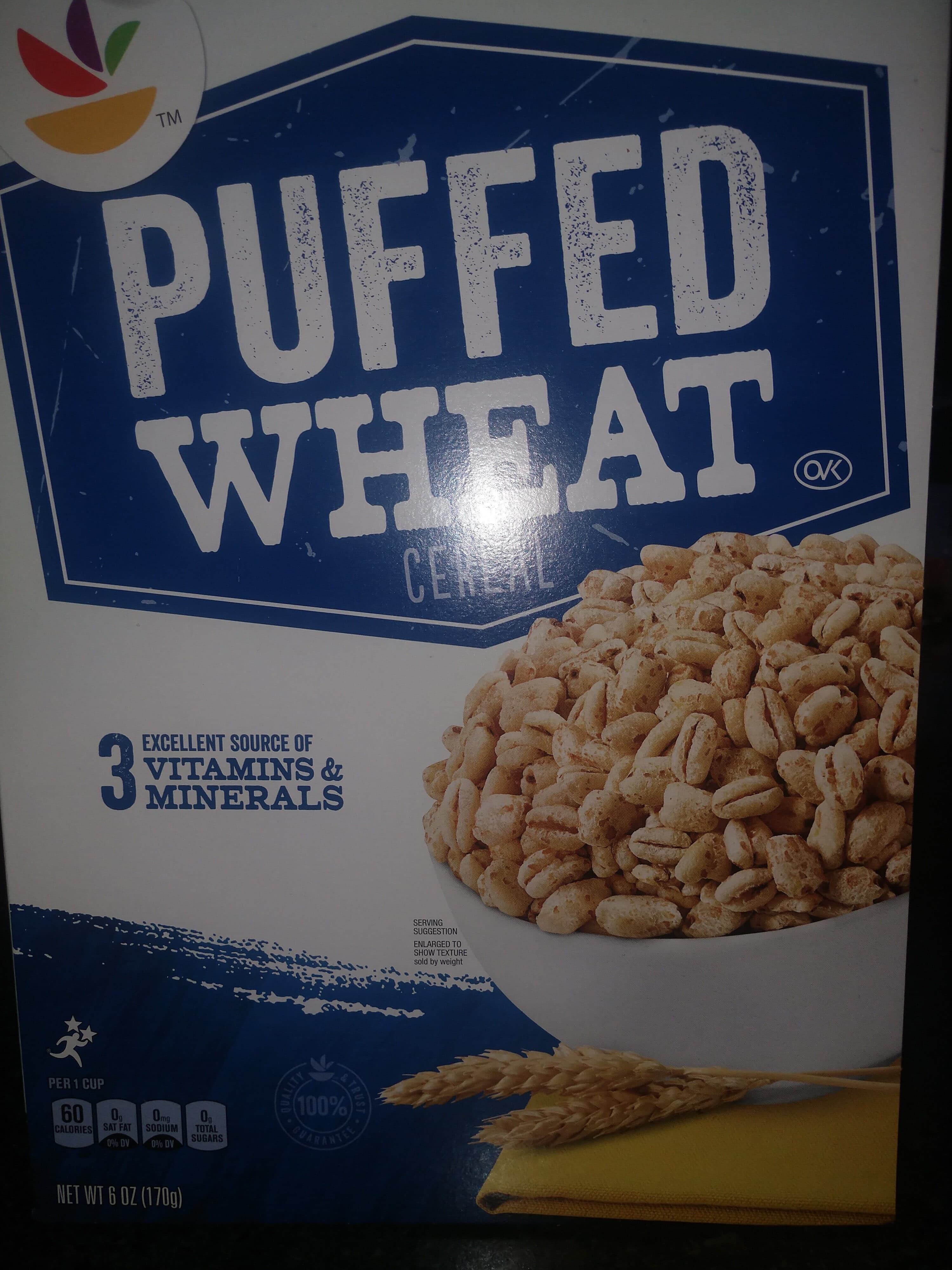 Giant Giant, puffed wheat packshot