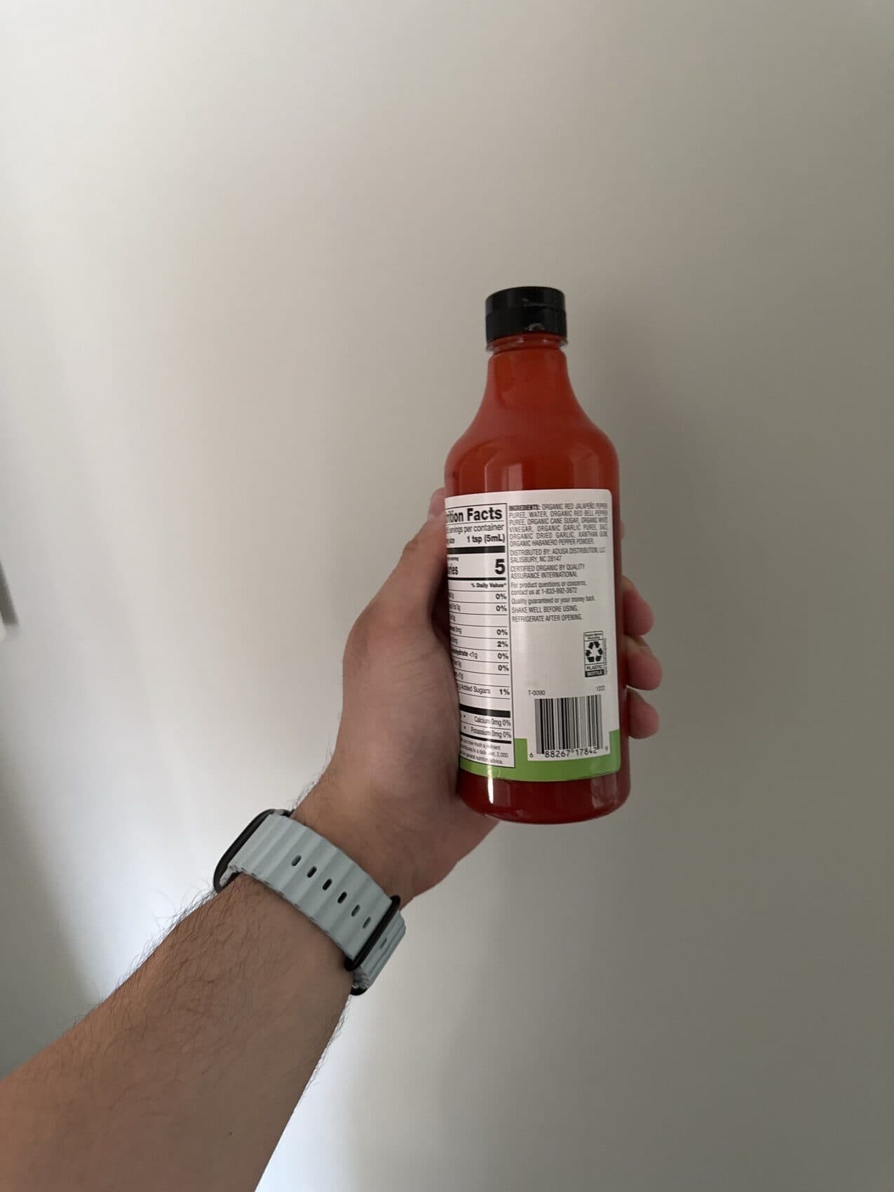 Ahold Organic Sriracha Hot Chili Sauce packshot