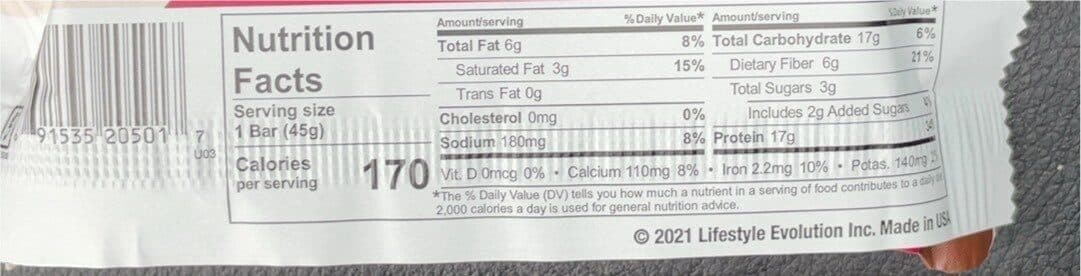 NuGo Slim Raspberry Truffle packshot