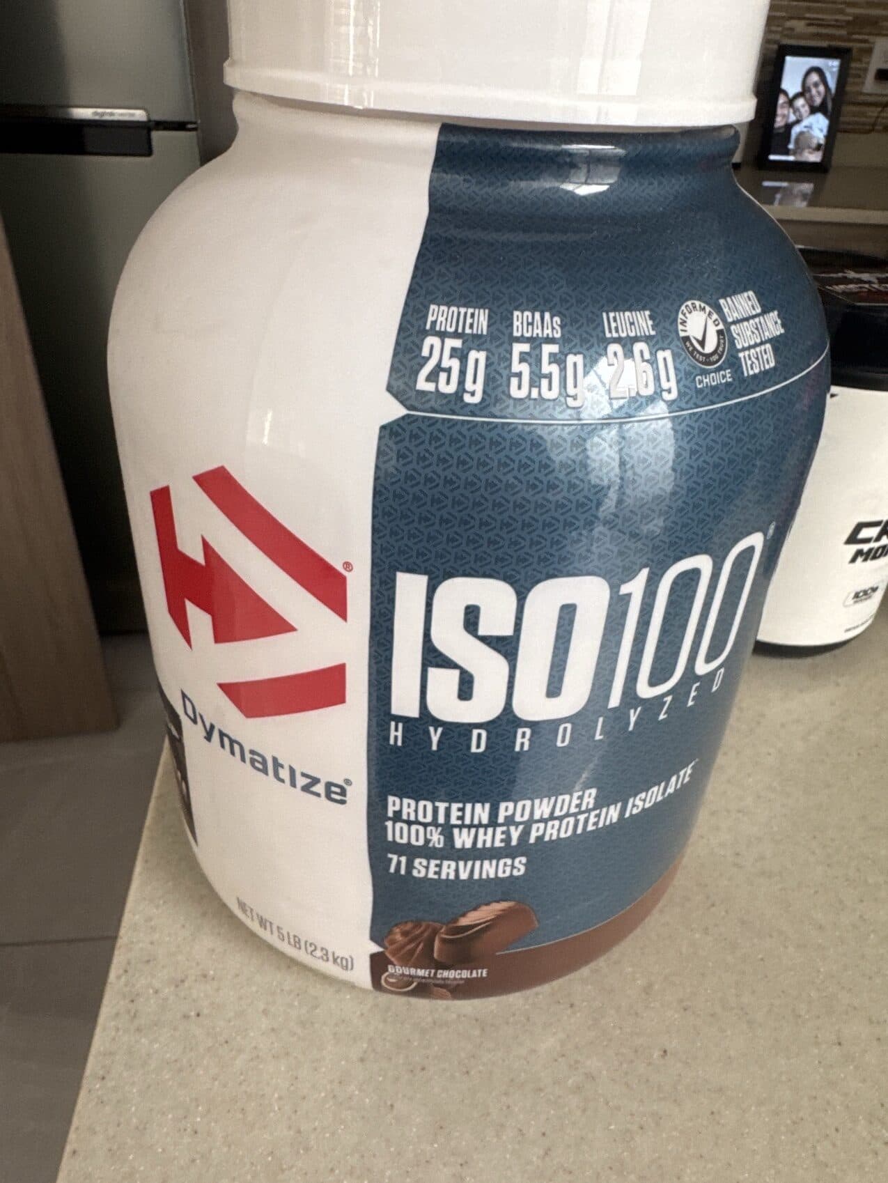 ISO100 ISO 100 Gourmet chocolate packshot