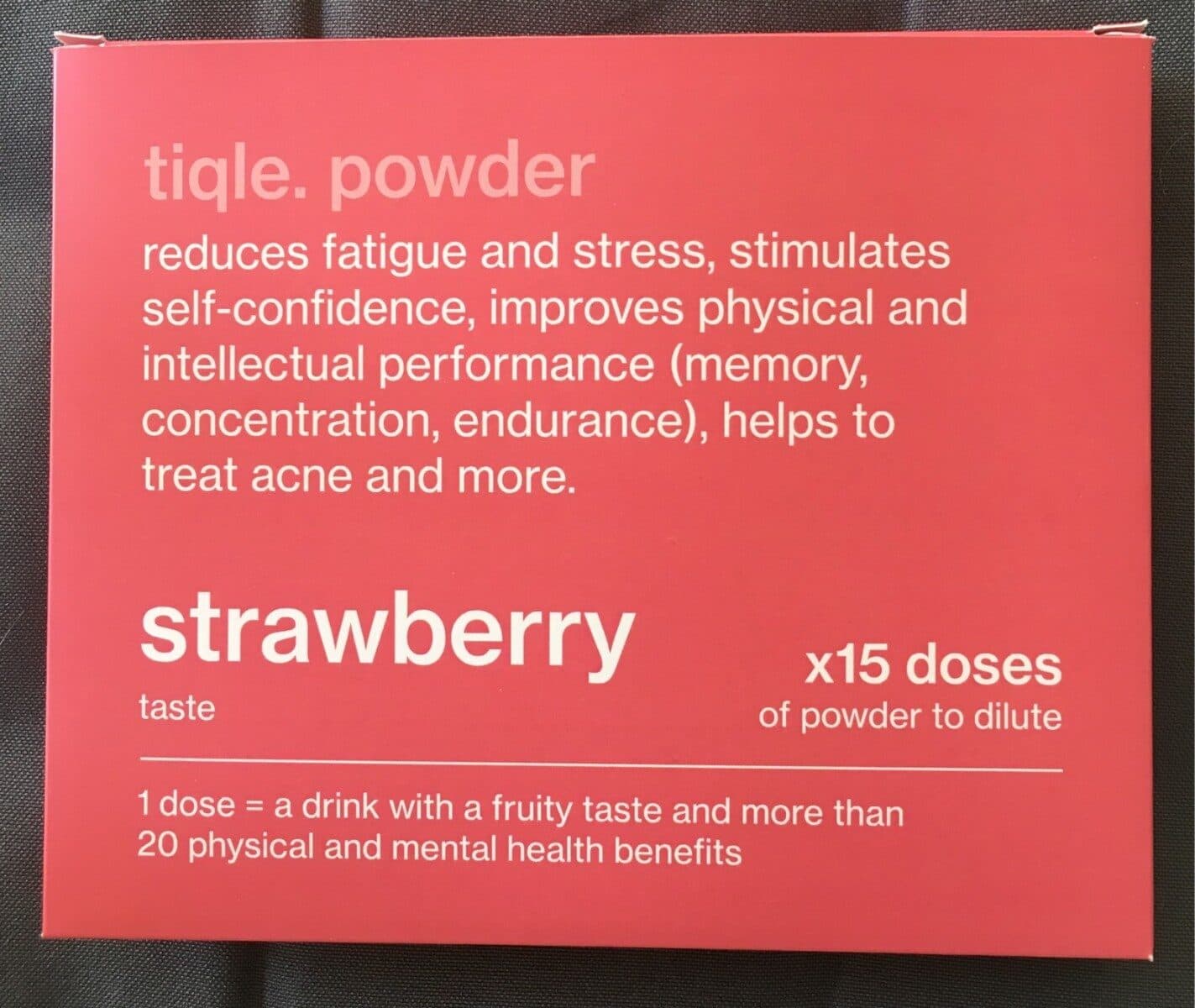 Tiqle Tiqle sticks boisson goût fraise packshot