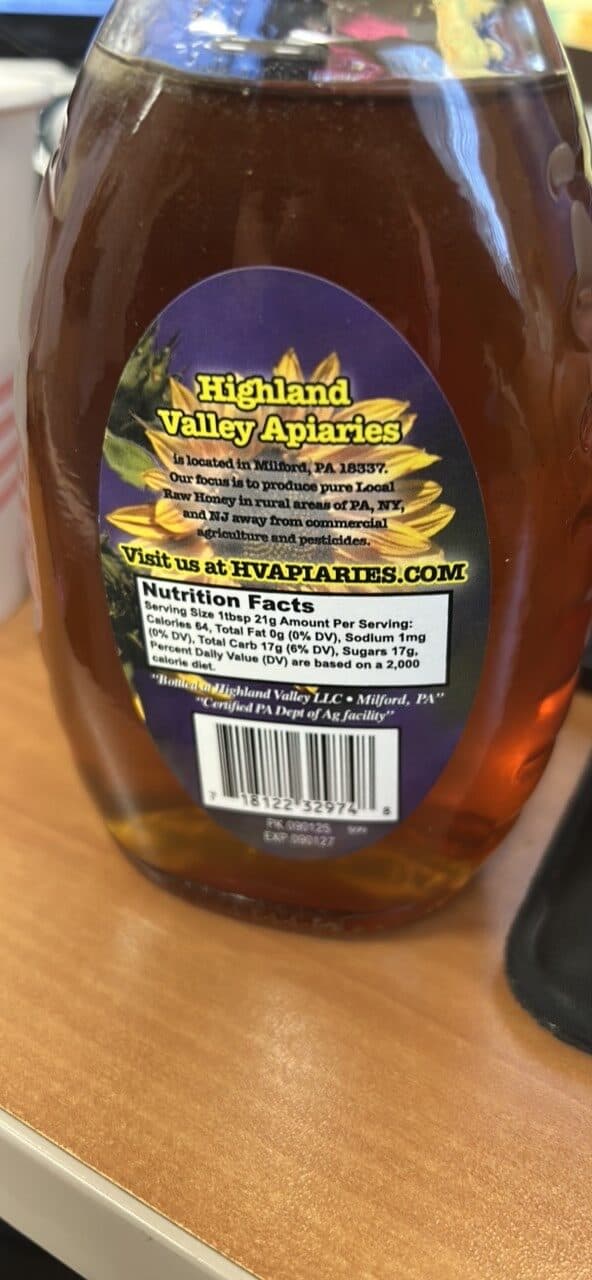 Highland Valley Apiaries LOCAL RAW HONEY packshot