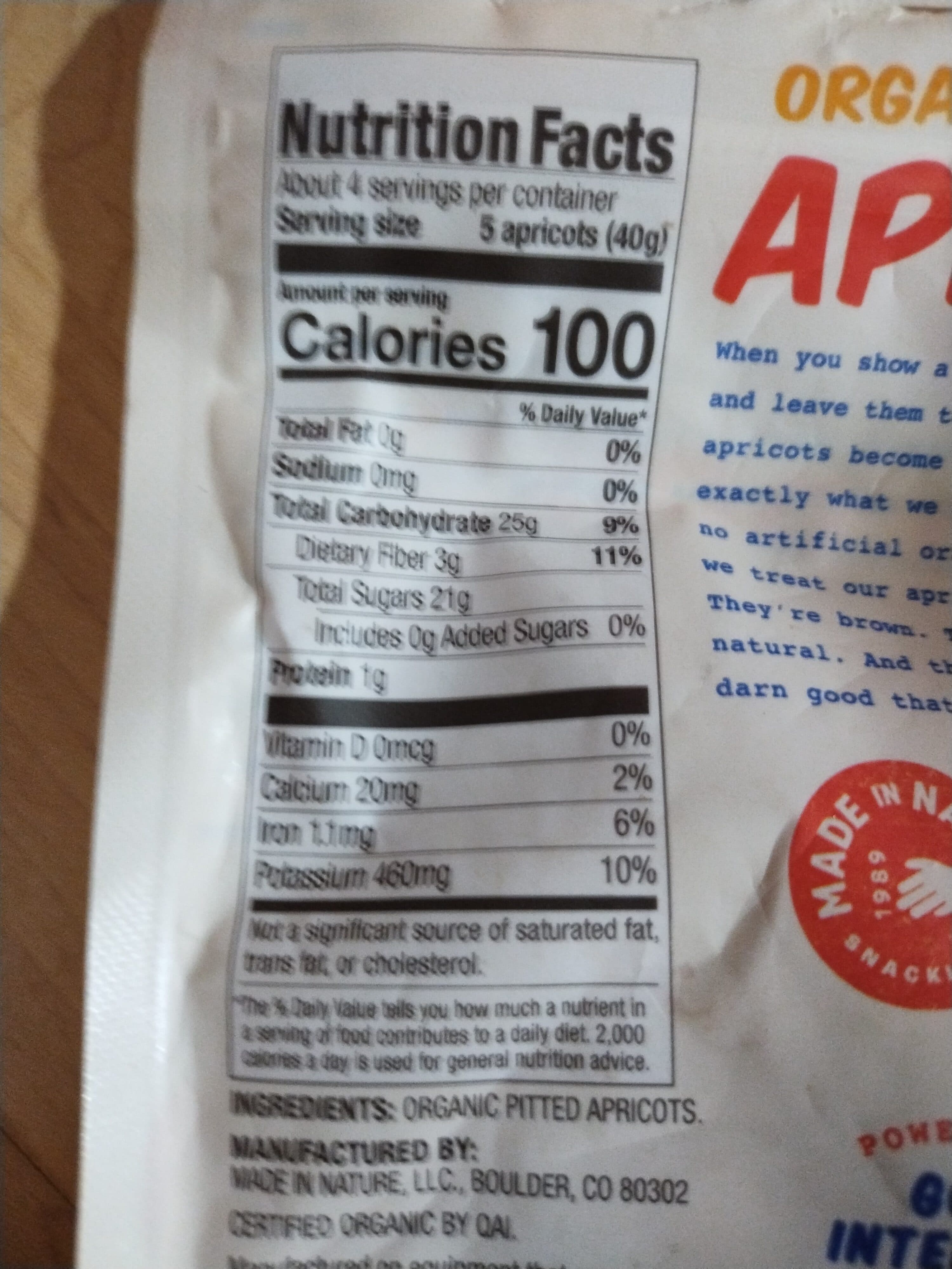 Made In Nature Organic Dried Apricots packshot