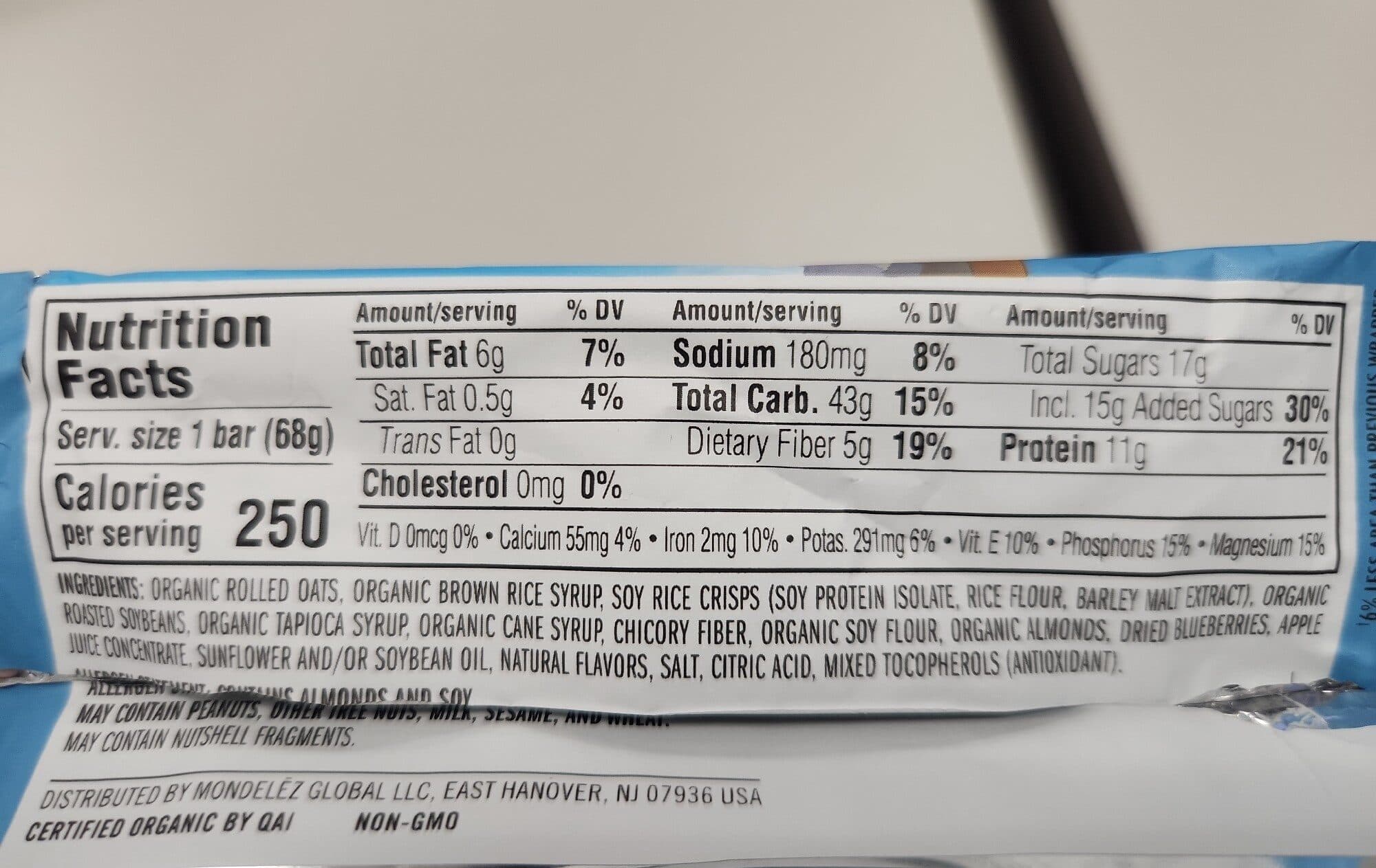 CLIF BAR BLUEBERRY ALMOND CRISP packshot