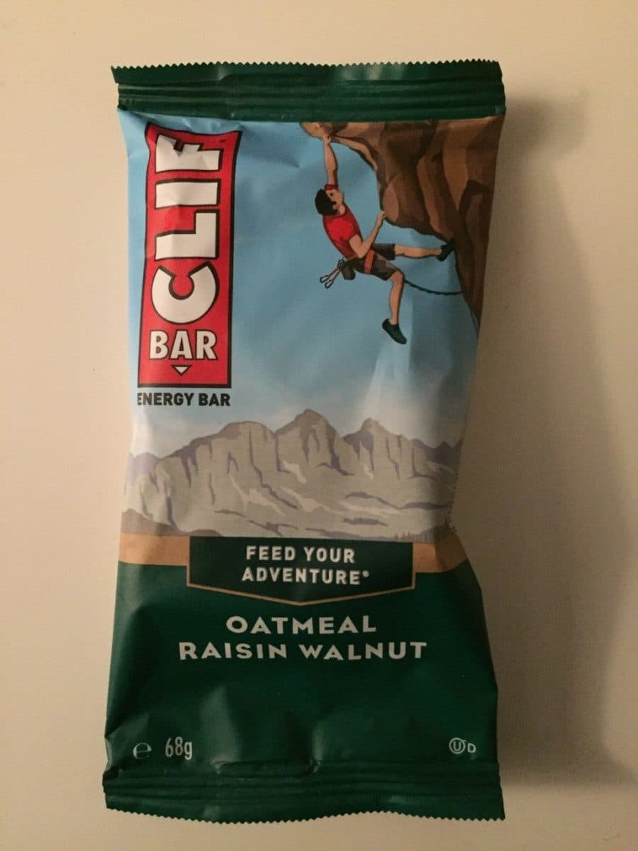 Clif Bar Oatmeal raisin walnut packshot