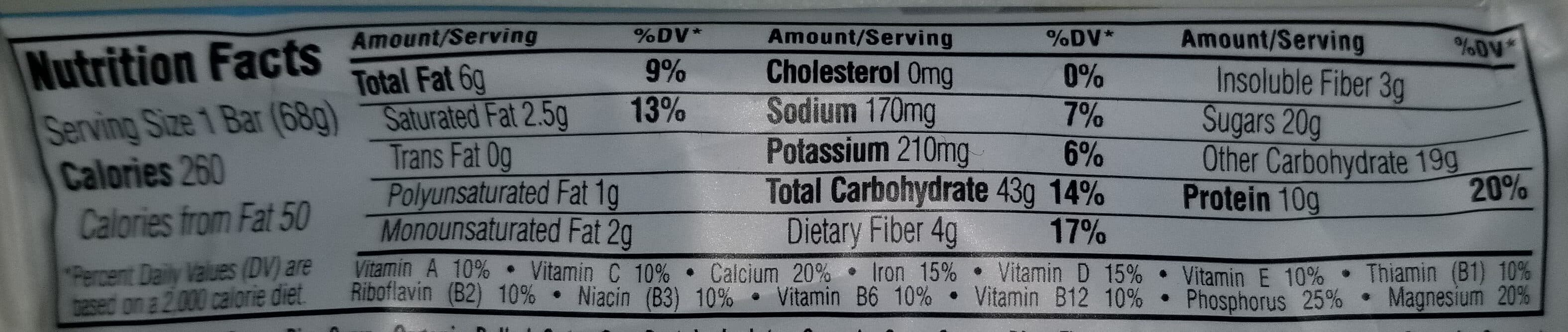 Clif Coconut chocolate chip energy bar packshot
