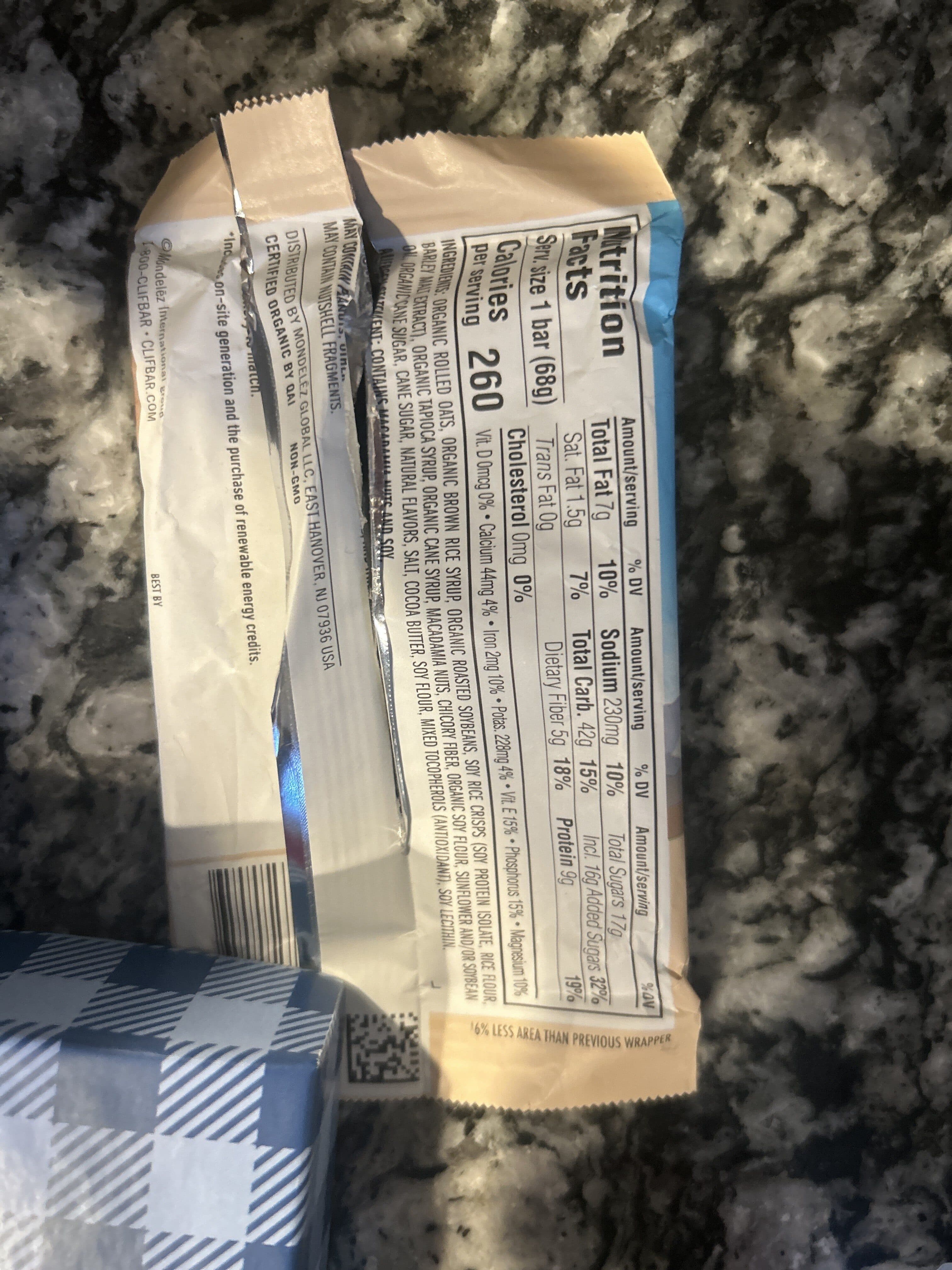 Clif White Chocolate Macadamia Nut Energy Bar packshot