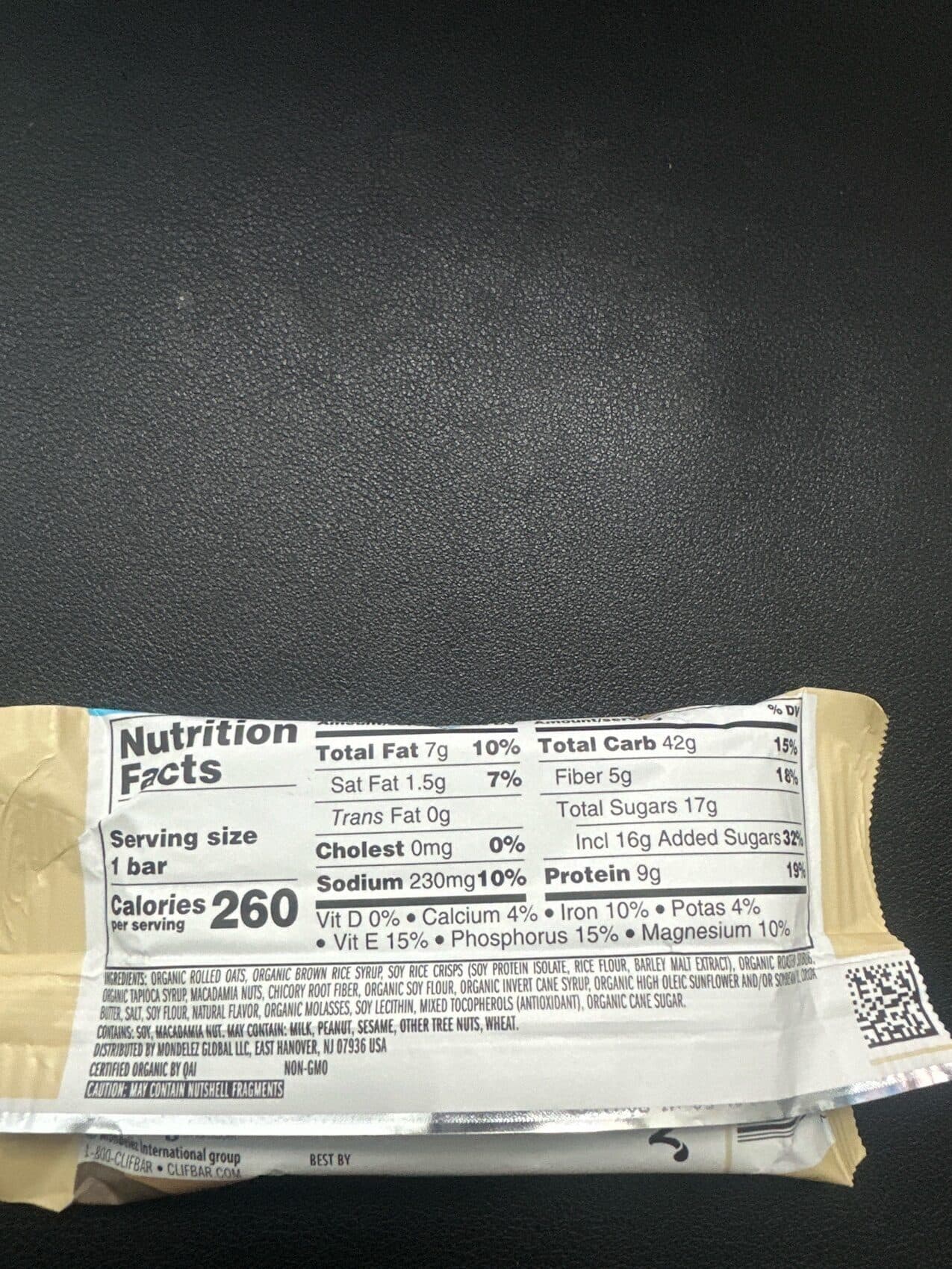 Clif White Chocolate Macadamia Nut Energy Bar packshot