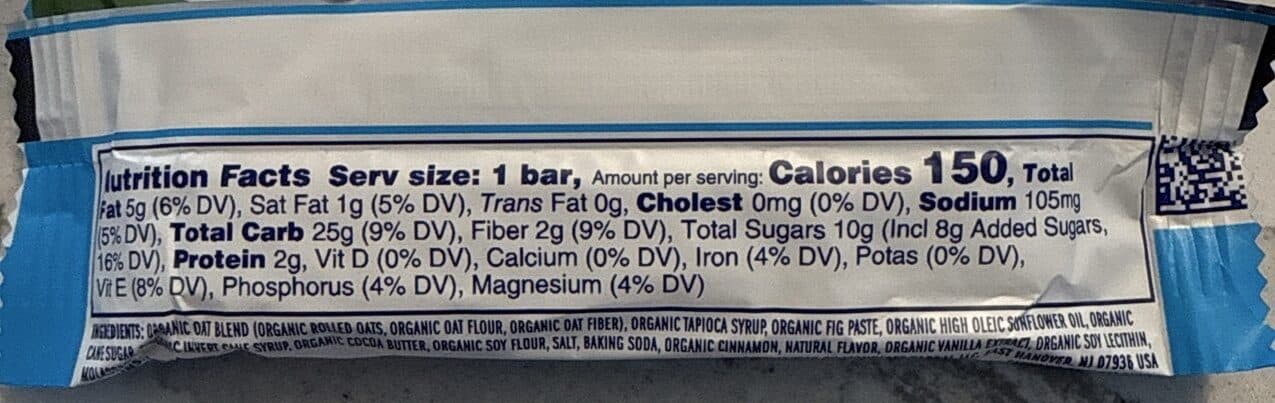 CLIF Z BAR ICED OATMEAL COOKIE SOFT BAKED ENERGY SNACK BAR packshot