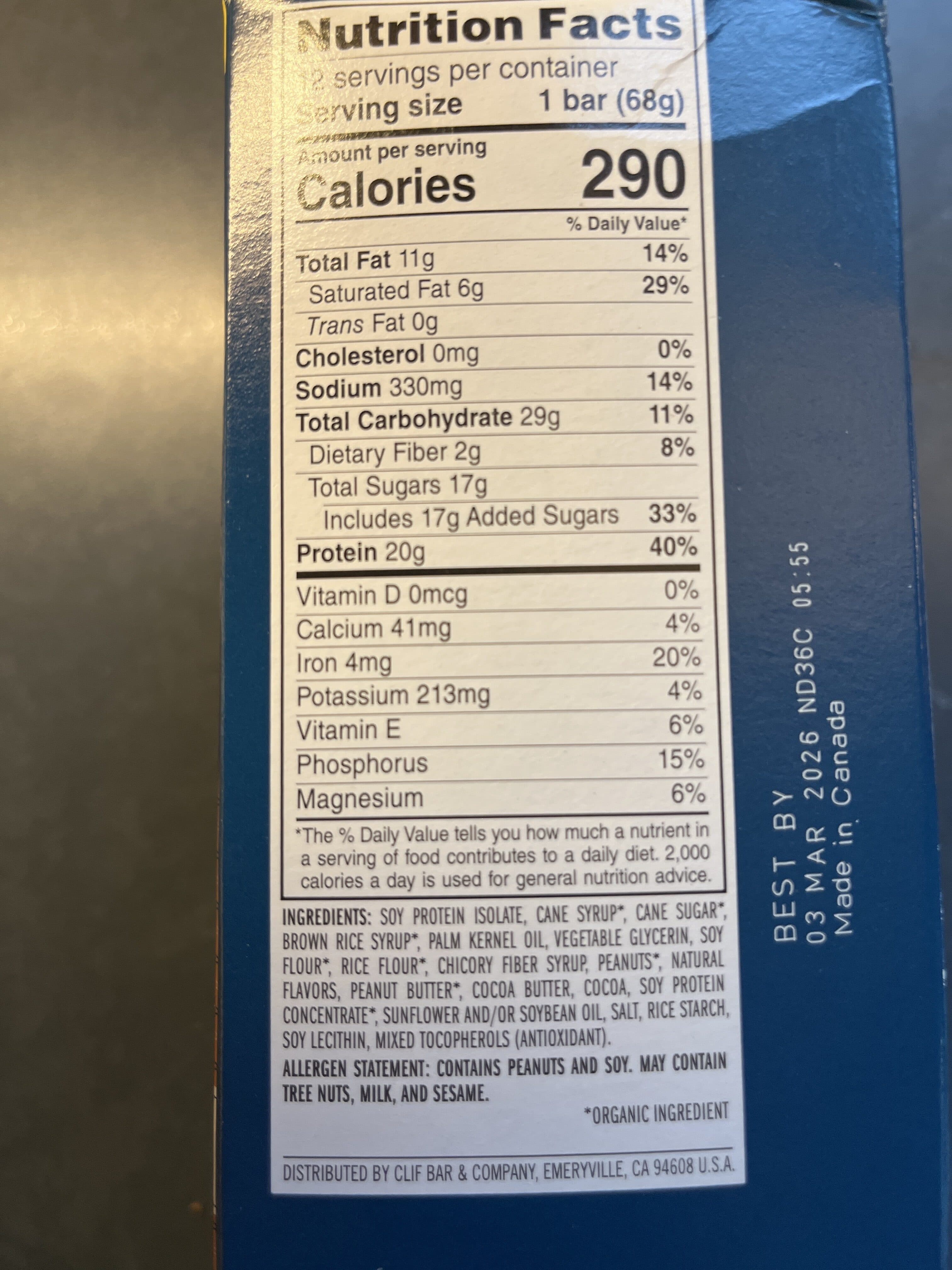 Clif Bar And Company protein bar, crunchy peanut butter packshot