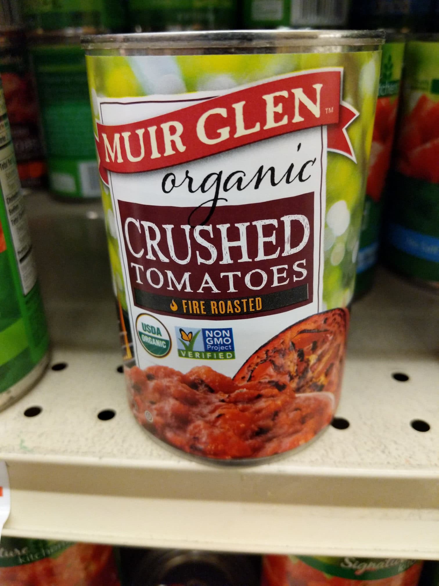 Muir Glen Crushed tomatoes, fire roasted packshot