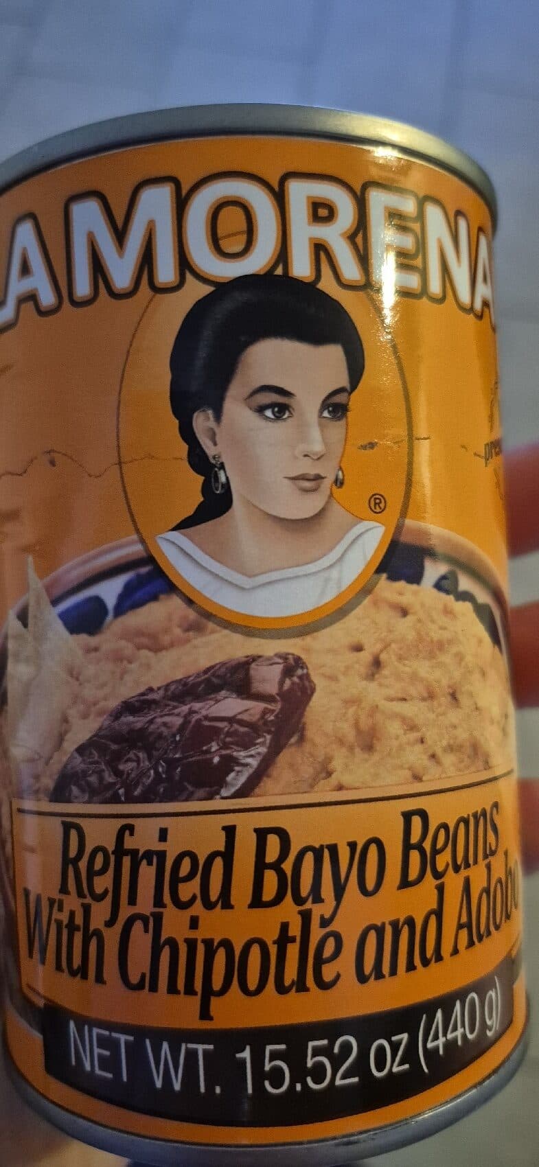 La Morena La morena, refried bayo beans with chilpotle and adobo packshot