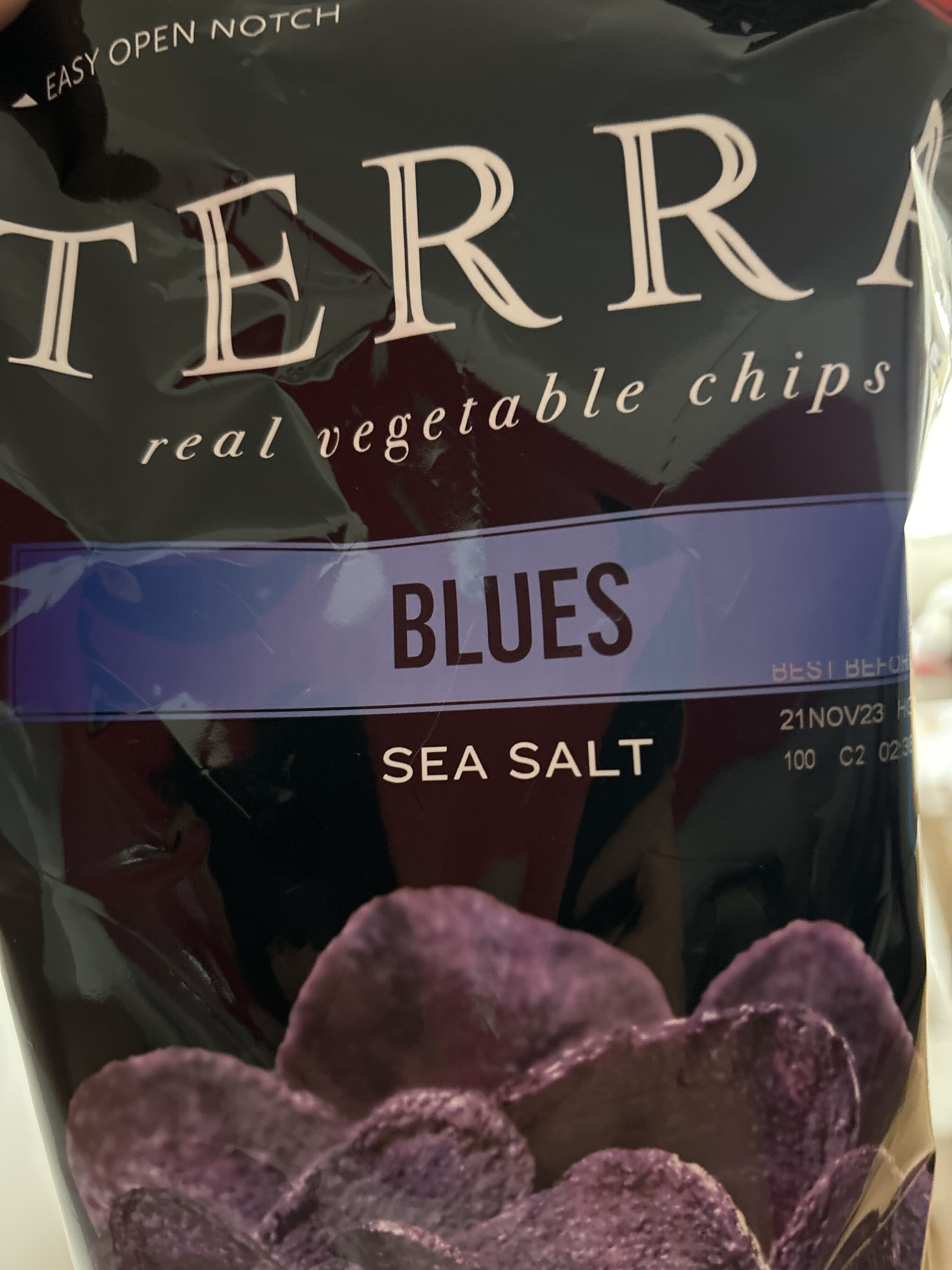 Terra Blue Potato Chips packshot