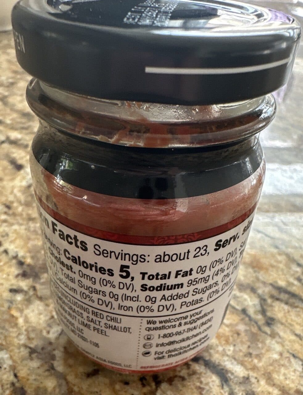 THAI KITCHEN red curry paste packshot