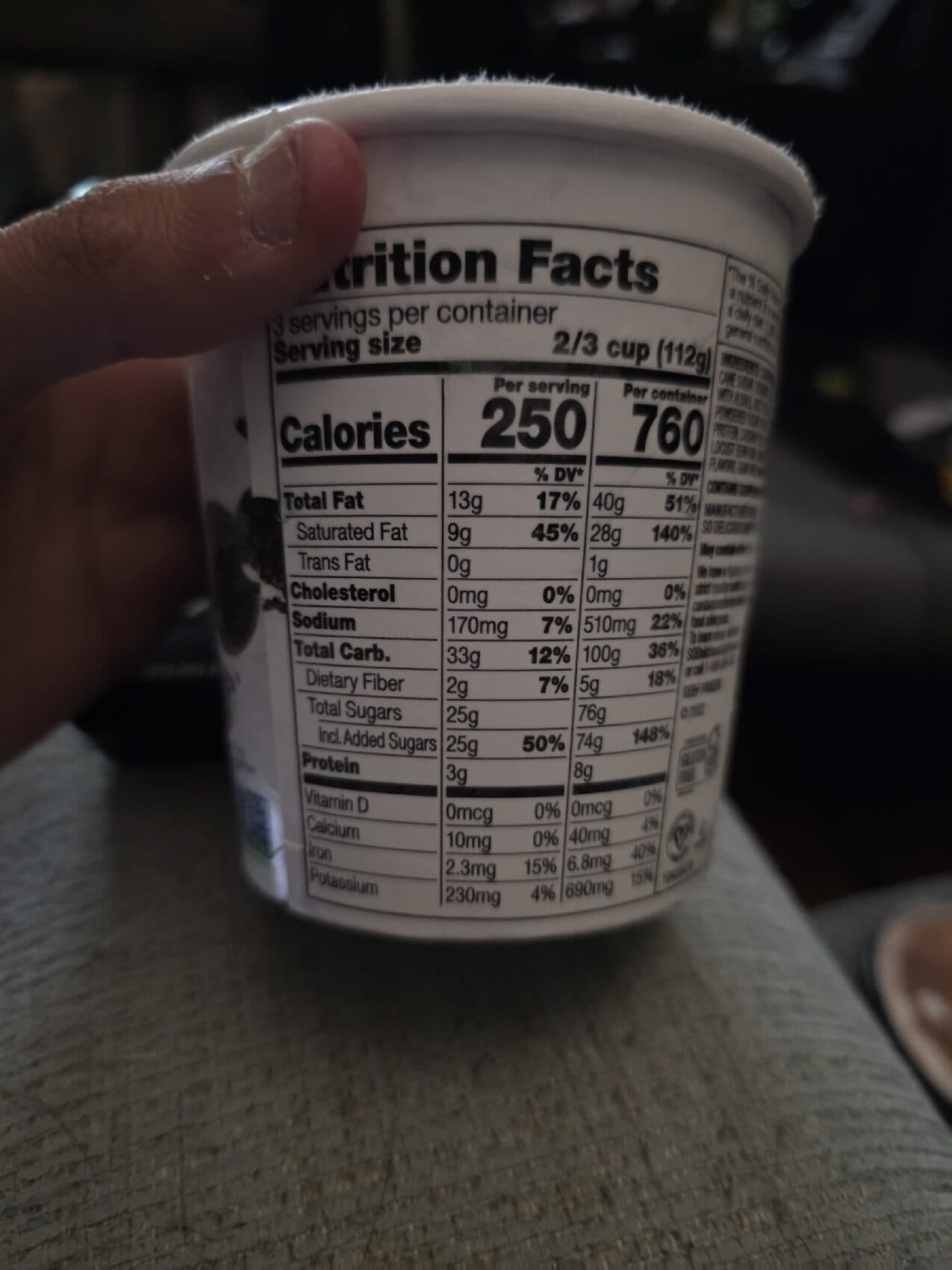 So Delicious Dairy Free Cashewmilk Non-Dairy Frozen Dessert Chocolate Cookies N Cream packshot