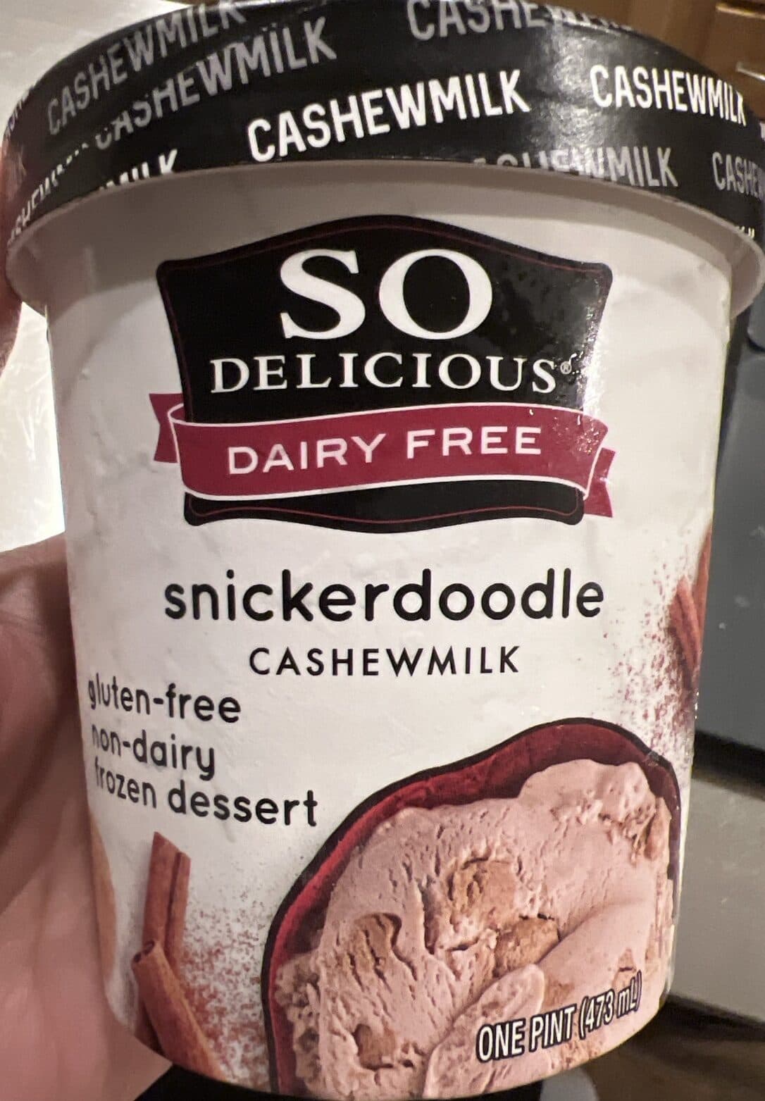 So Delicious Dairy Free Cashew Milk Non Dairy Frozen Dessert Cinnamon Cookie Dough, Snickerdoodle packshot