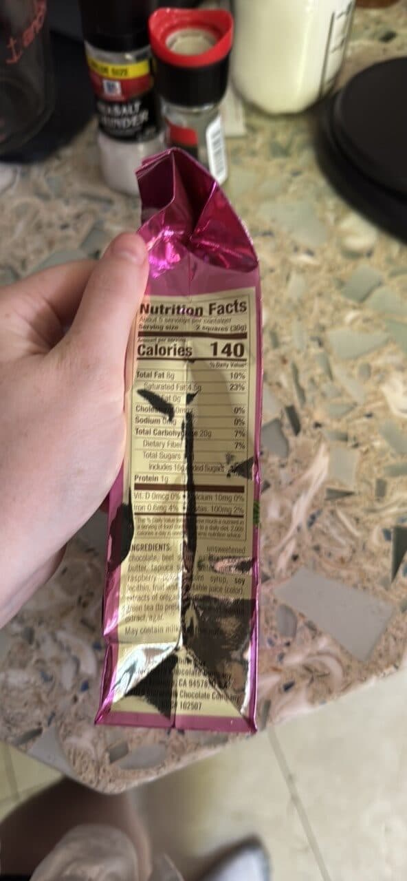 Ghirardelli Dark Chocolate Raspberry packshot