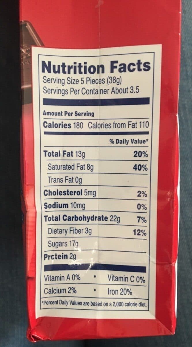 Ghirardelli Chocolate Company Minis pouch packshot