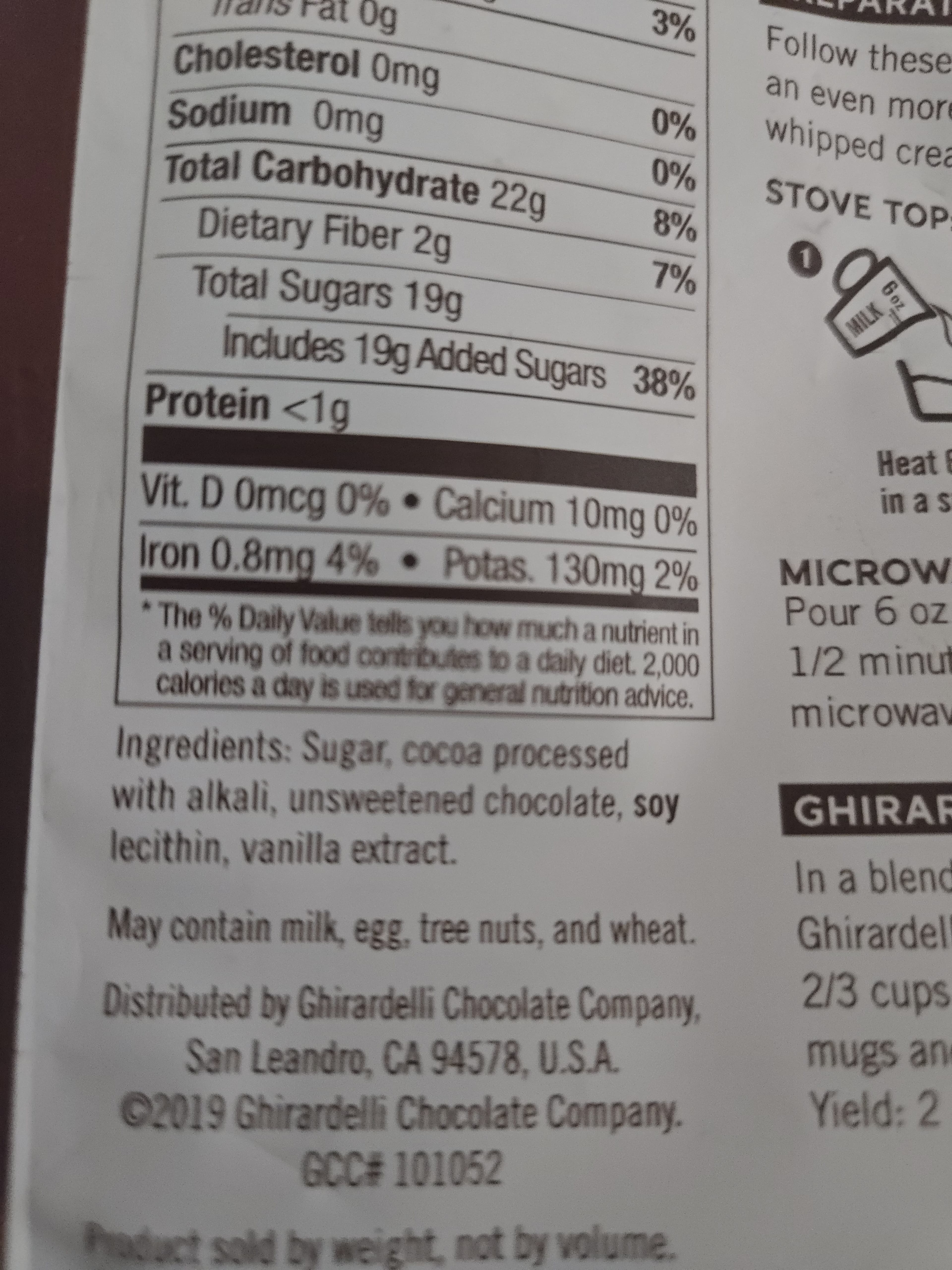 Ghirardelli Double chocolate hot cocoa mix, double chocolate packshot