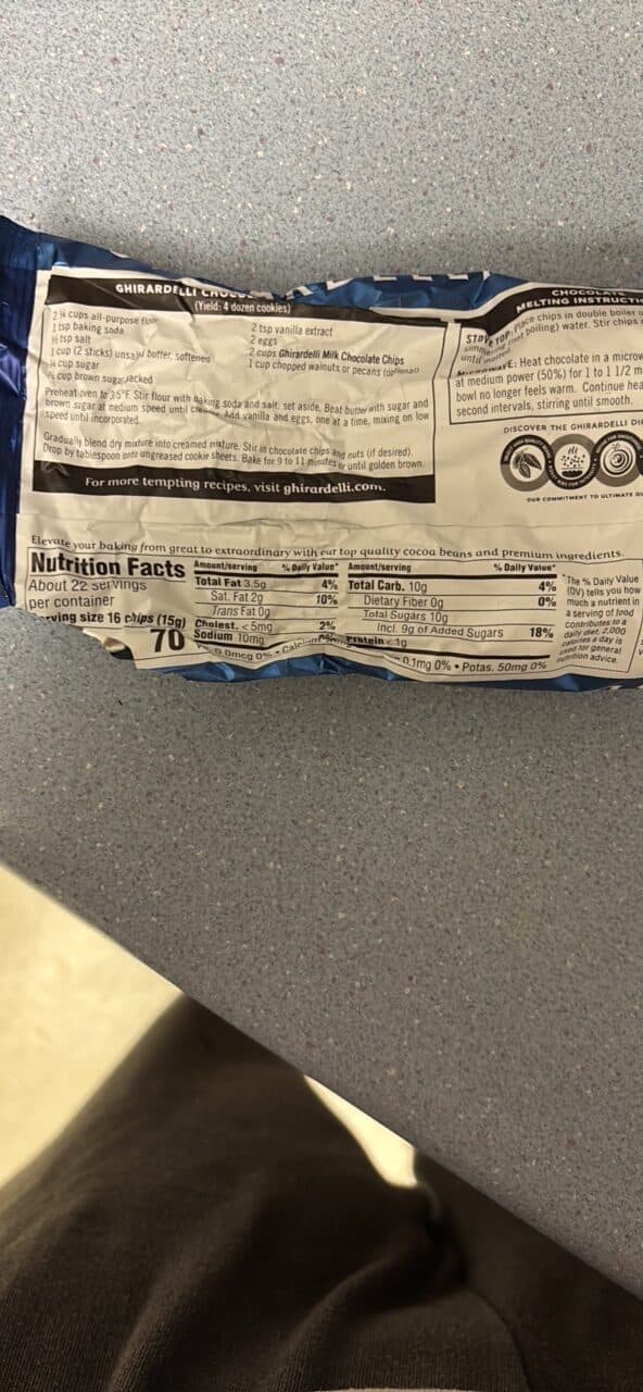 Ghirardelli Milk Chocolate Chips packshot
