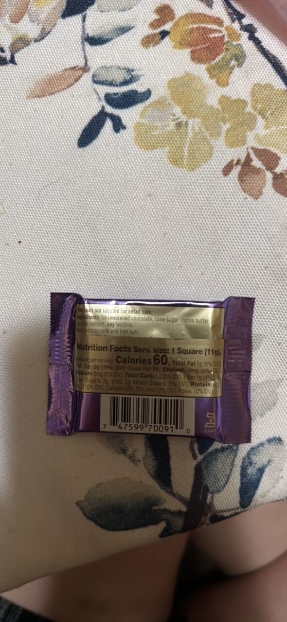 GHIRARDELLI INTENSE DARK 72% CACAO DARK CHOCOLATE packshot