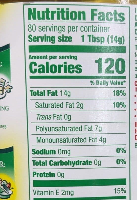 Mazola Pure corn oil packshot