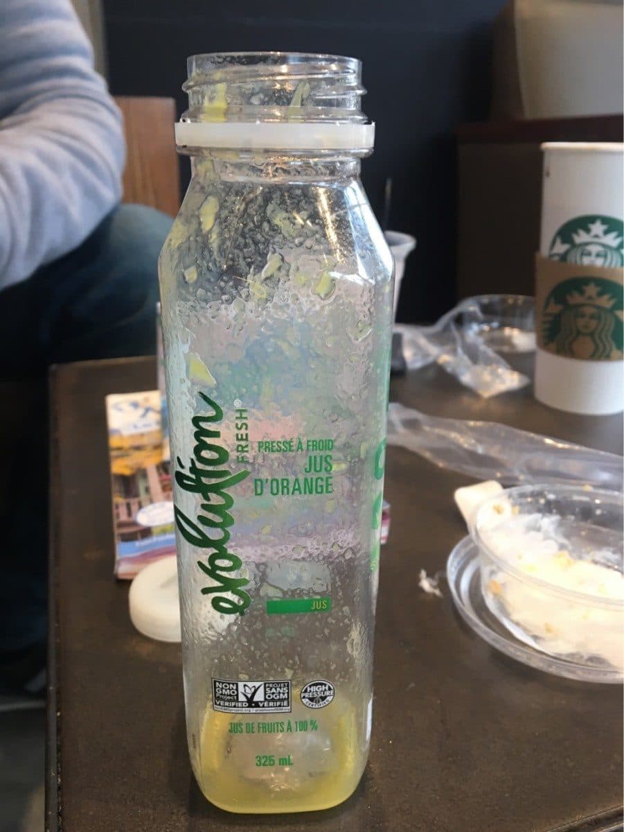 Starbucks Orange 100% fruit juice, orange packshot